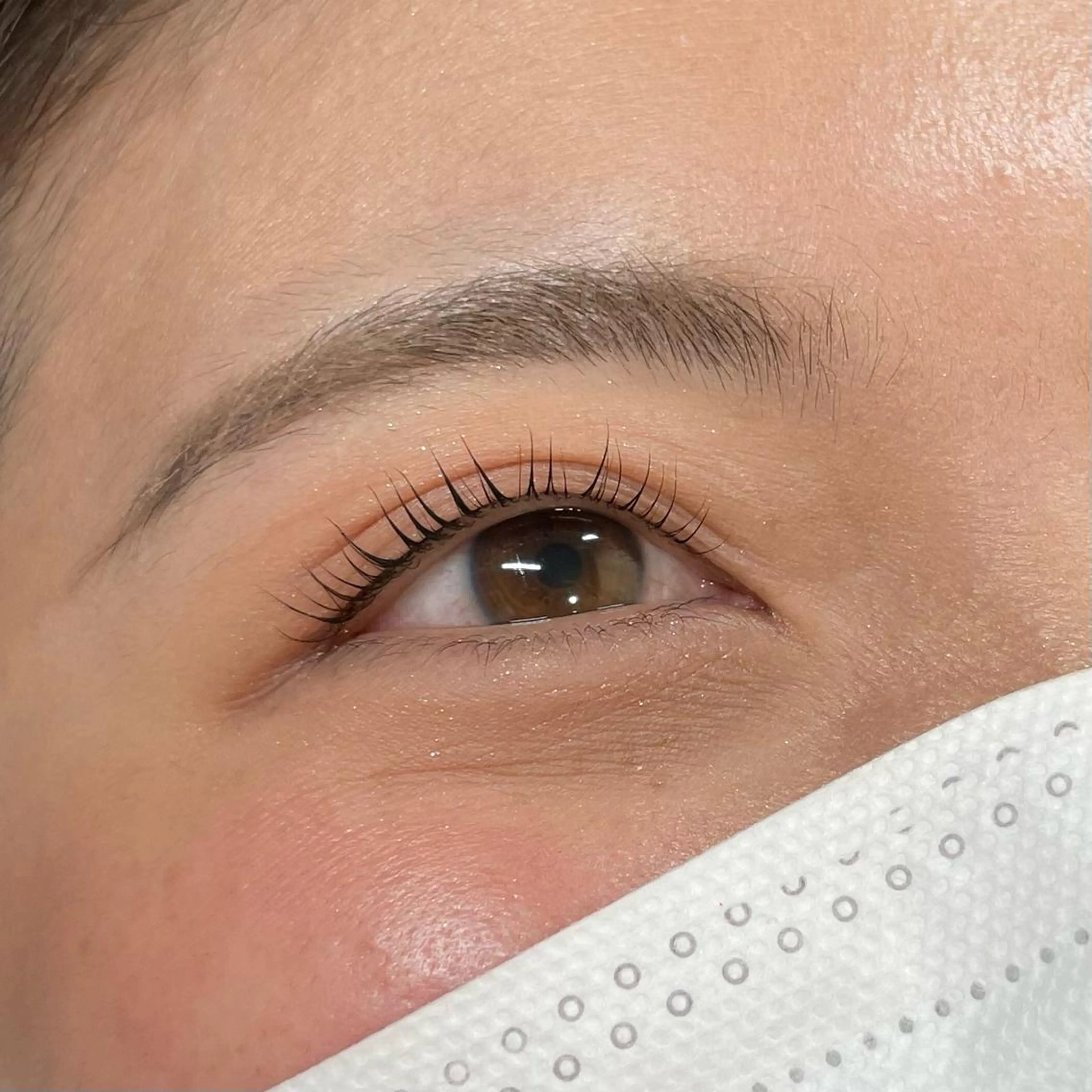 マツエク・マツパ ROW beaute所属・ROW beaute Sakiの眉毛・アイブロウイメージ