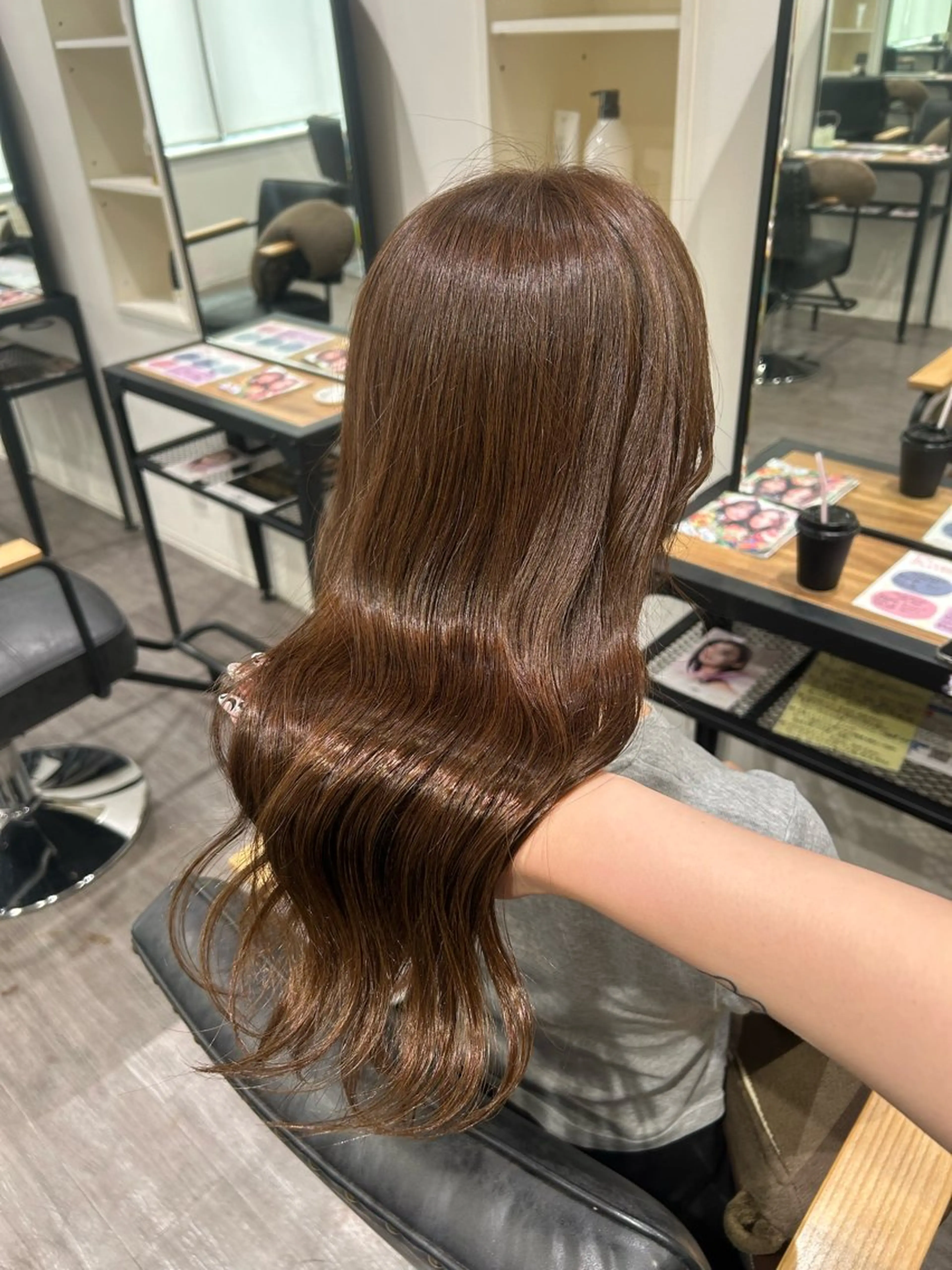 セミロング カラー ヘアアレンジ アッシュ アッシュブラウン ブラウンカラー カット ヘアカラー トリートメント cocotte 💟草間紫音💟のヘアスタイル
