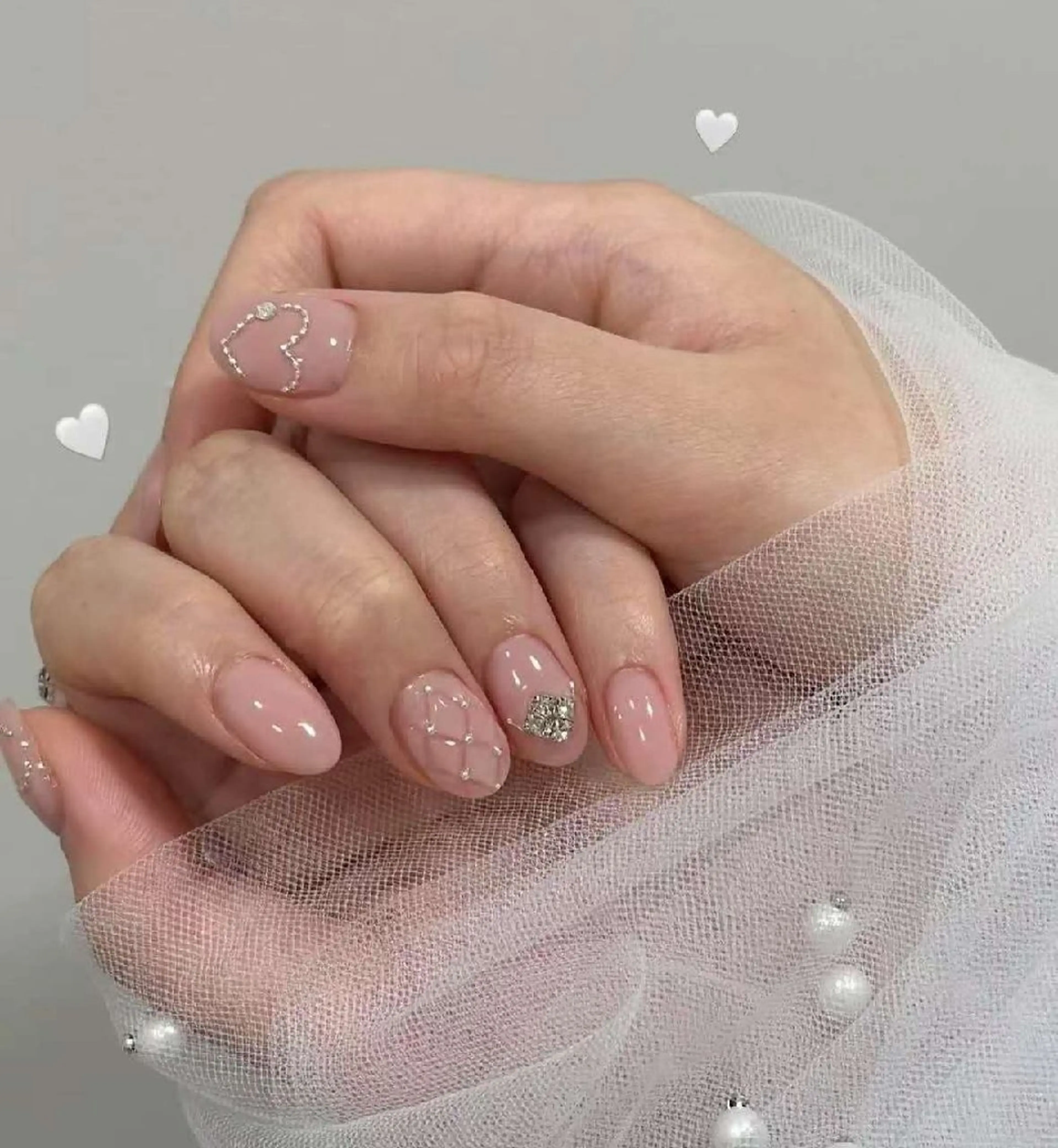 ネイル フラワーネイル フレンチネイル ジェルネイル ガラスフレンチ ハート ハンドネイル Oomiya 服部のネイルデザイン