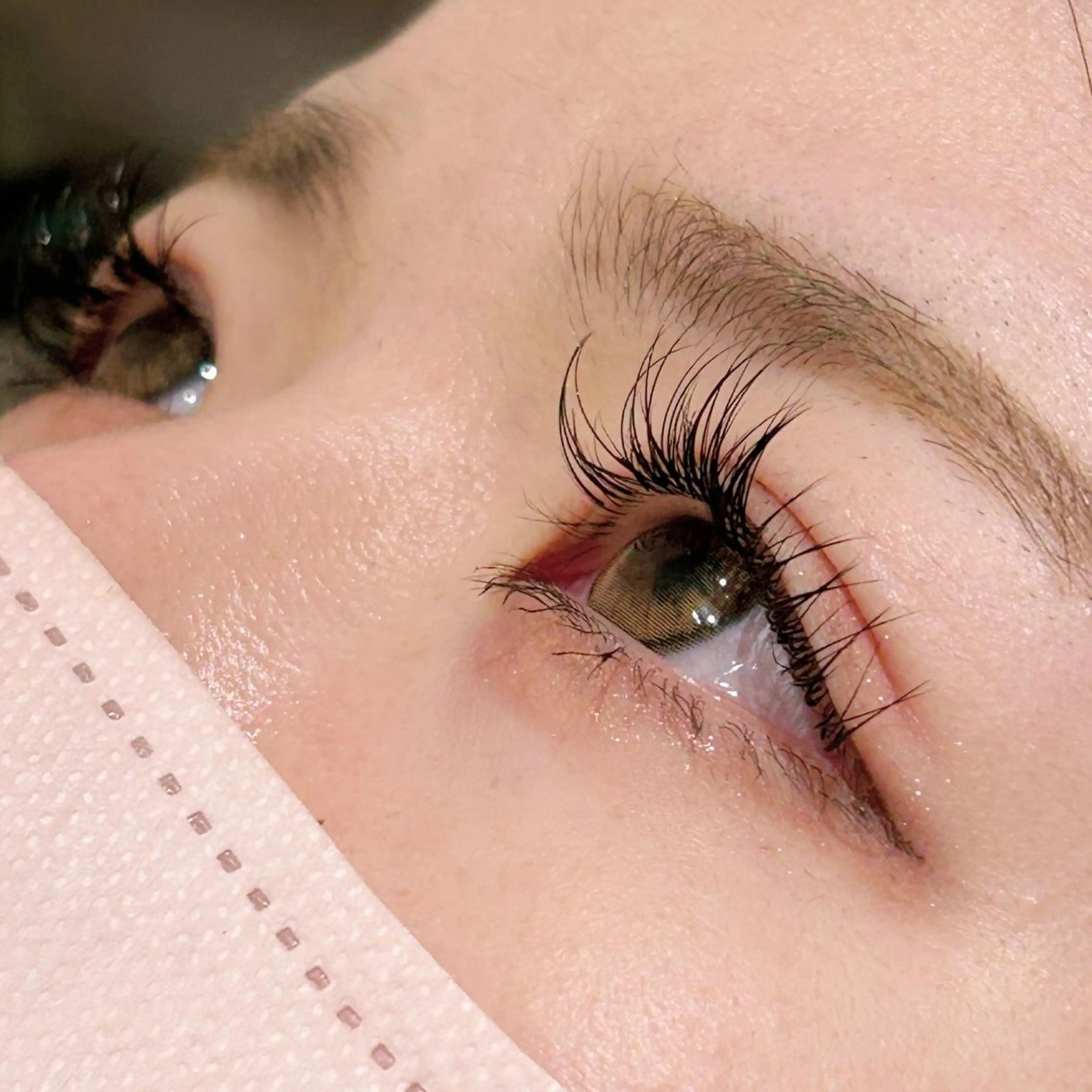 マツエク・マツパ 艶カラー🩵中久保 舞優🩵のヘアスタイル