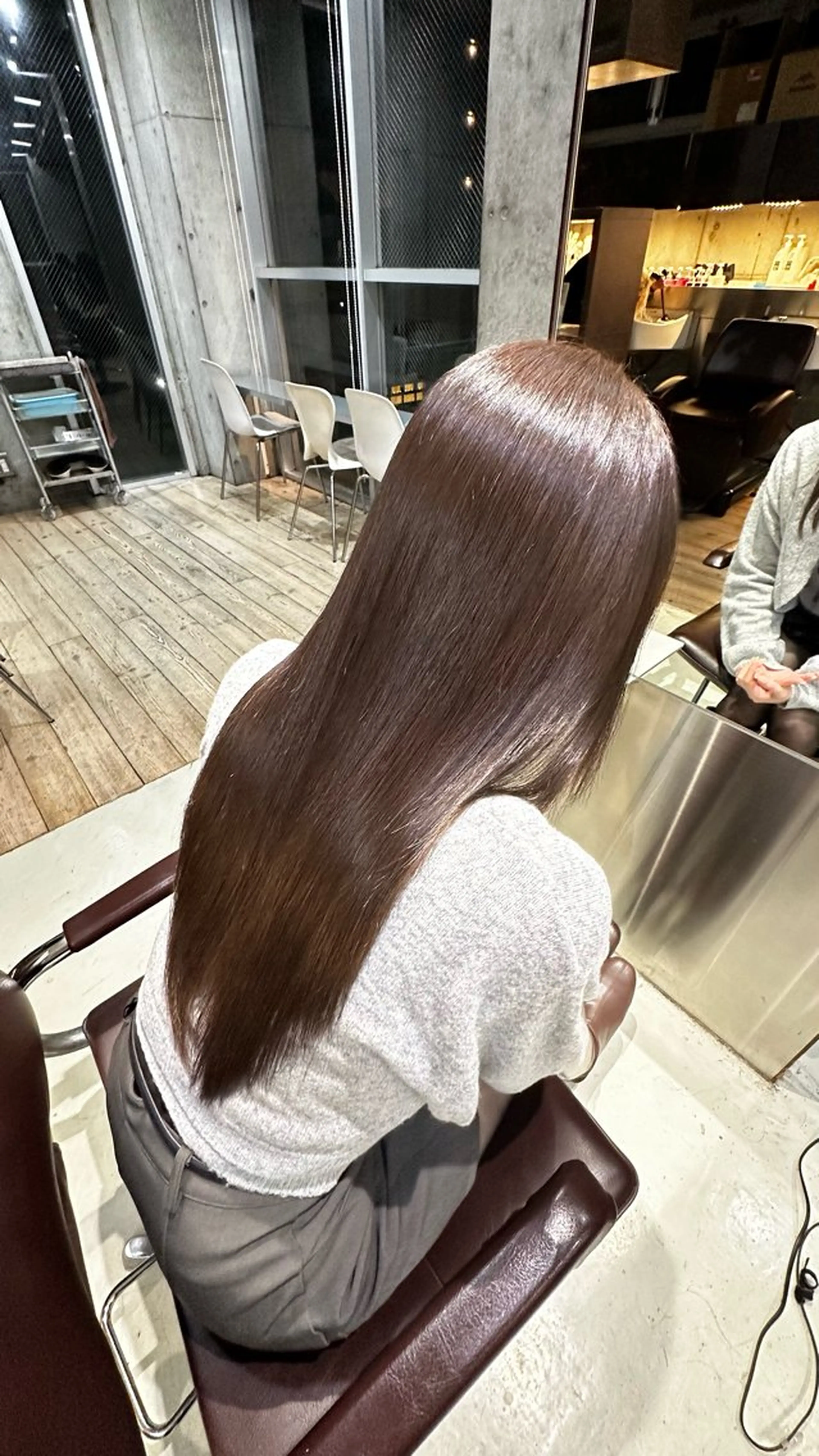 ロング カラー ベージュカラー ブラウンカラー オリーブベージュ ヘアカラー fifth原宿 宮部蓮のヘアスタイル