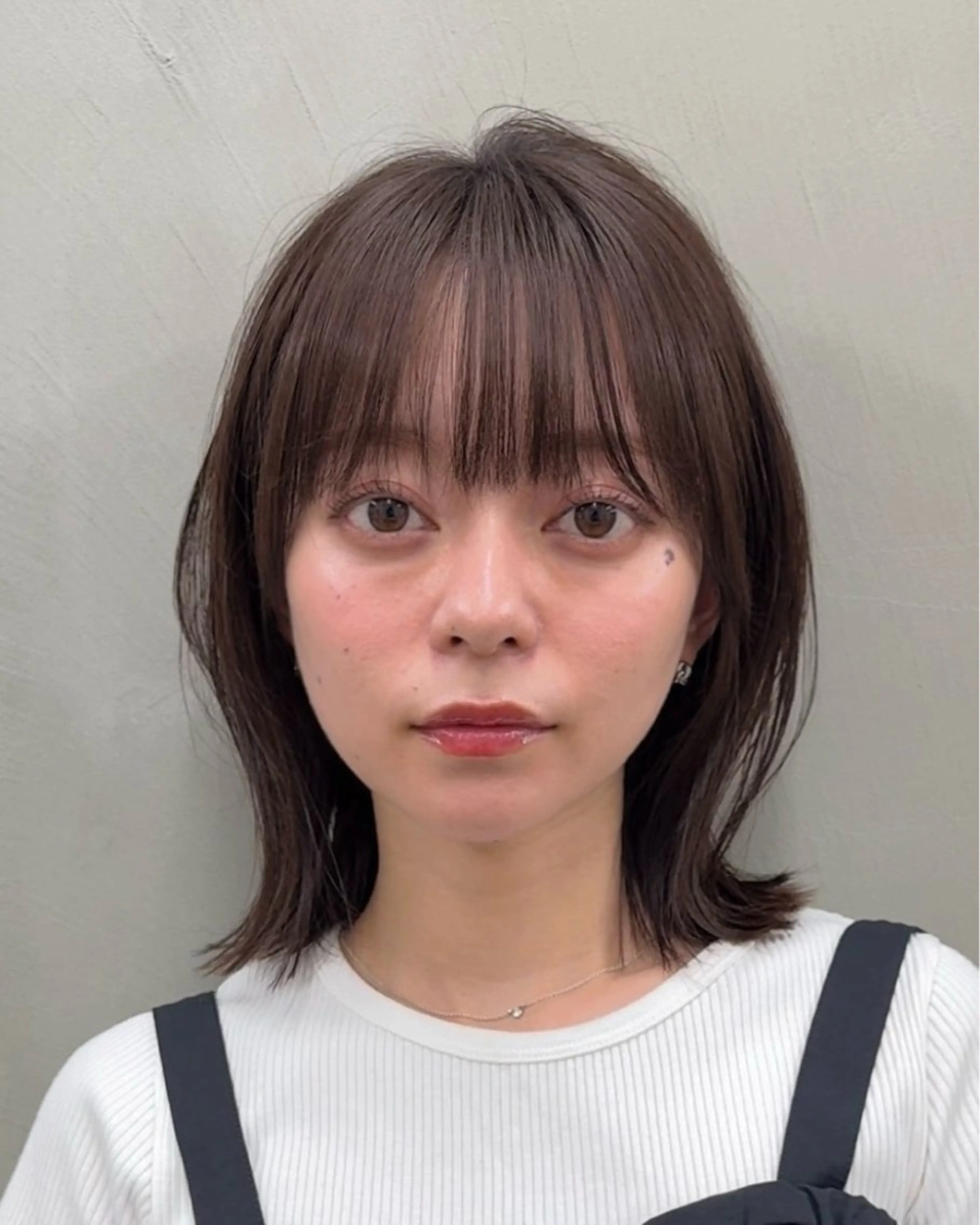 ミディアム カラー カット ヘアカラー トリートメント 顔周り/レイヤー/ 透明感/みっきーのヘアスタイル