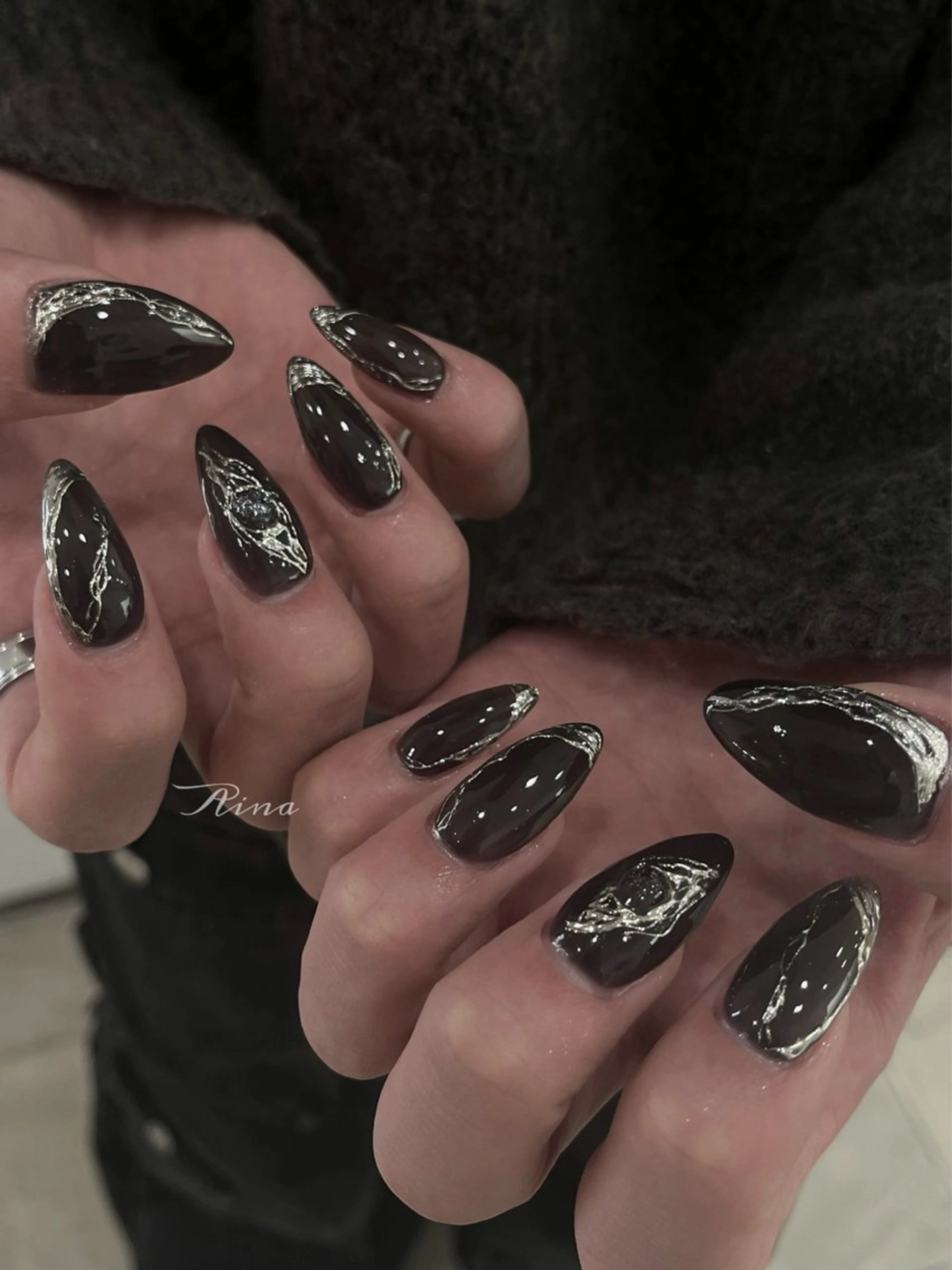 ネイル ハンドネイル moca  心斎橋店所属・moca心斎橋店 Aina🐈‍⬛🤍のネイルデザイン