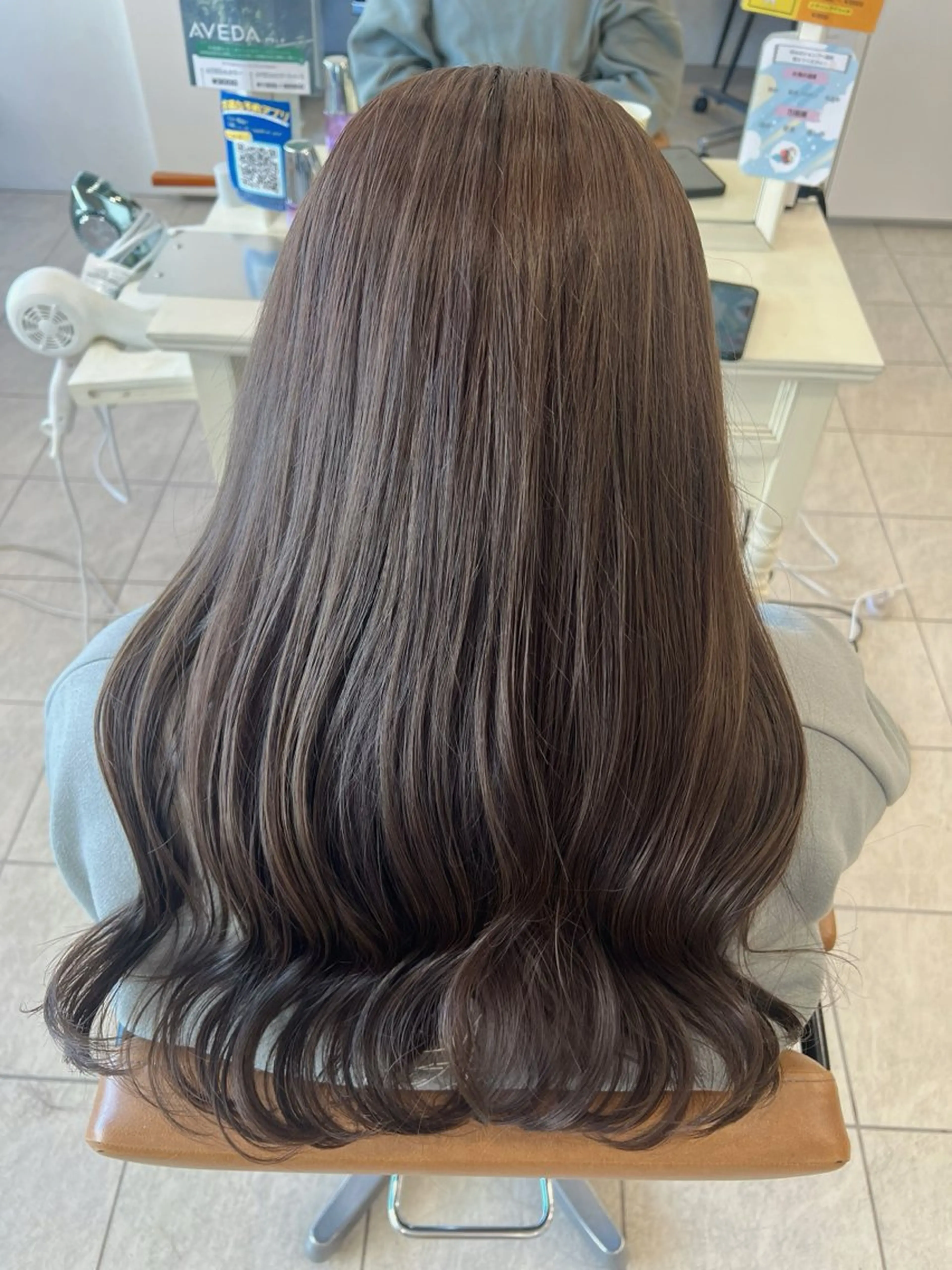 🫧透明感カラー🫧🩵カット➕ブリーチ無しWカラー➕保湿トリートメント🩵の写真