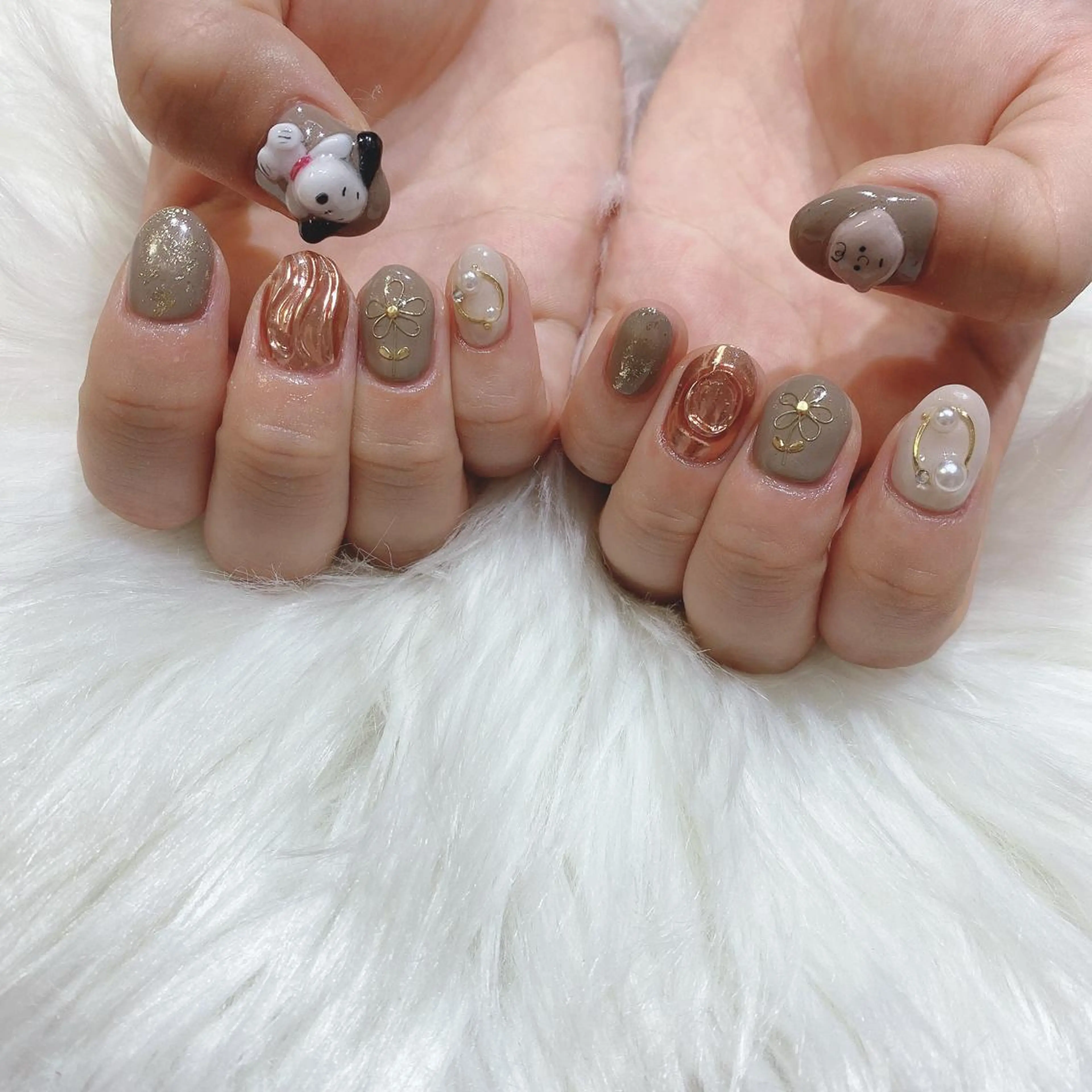 ネイル ハンドネイル 西岡 杏のネイルデザイン