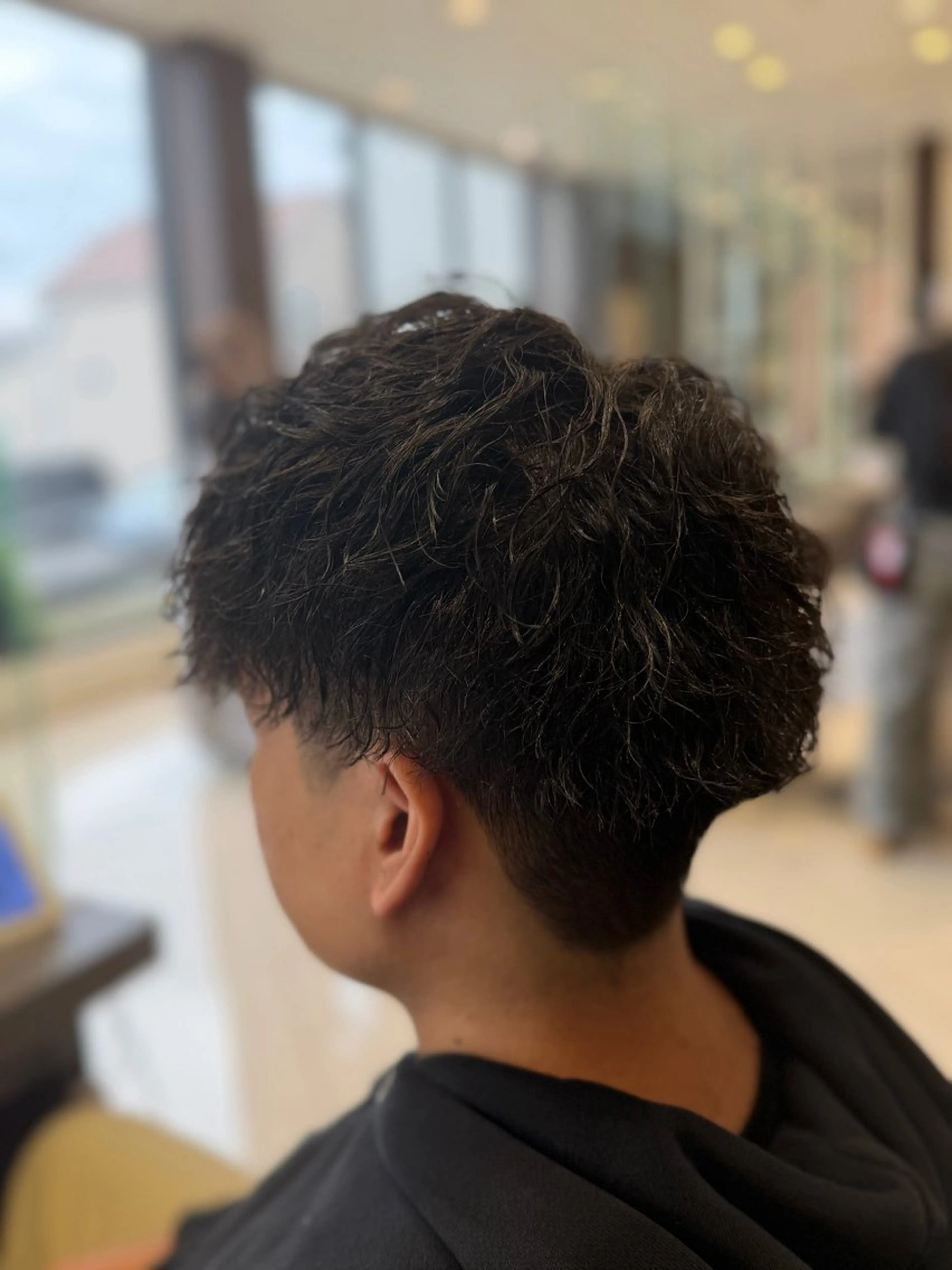 ショート 鈴木 瑛介のヘアスタイル