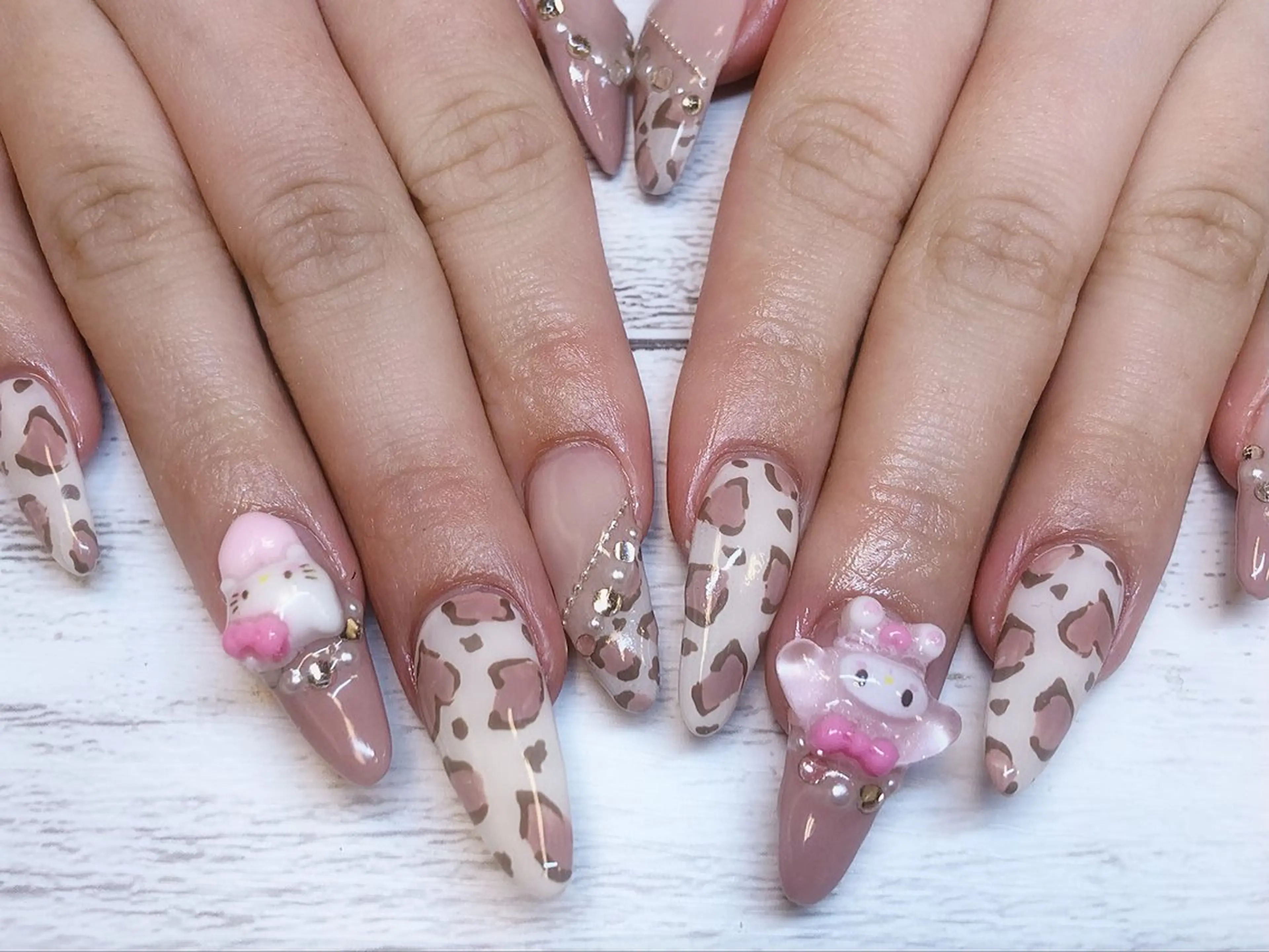 ネイル ハンドネイル Rグループ felizのネイルデザイン