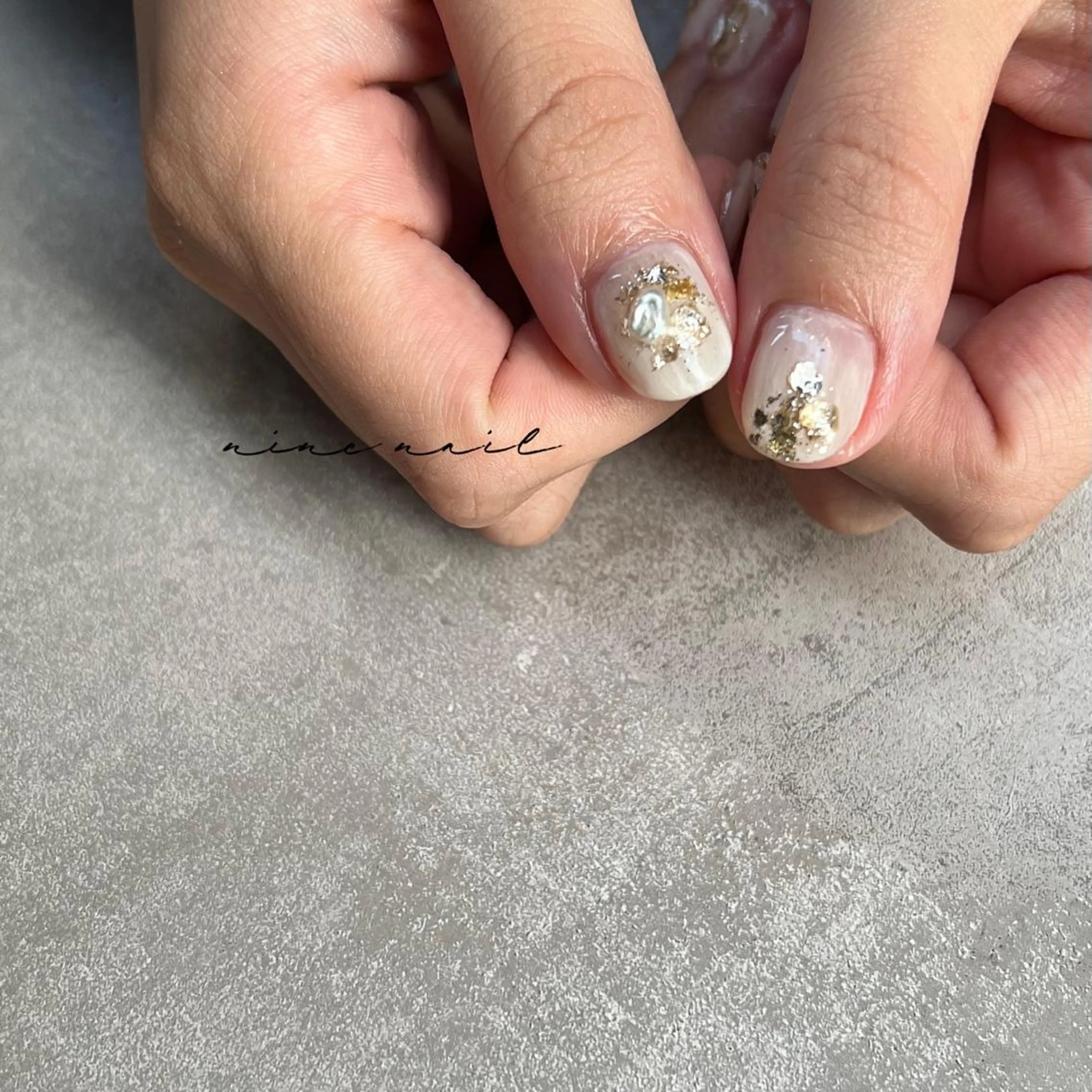 ネイル ニュアンスネイル シンプルネイル nine nailのネイルデザイン