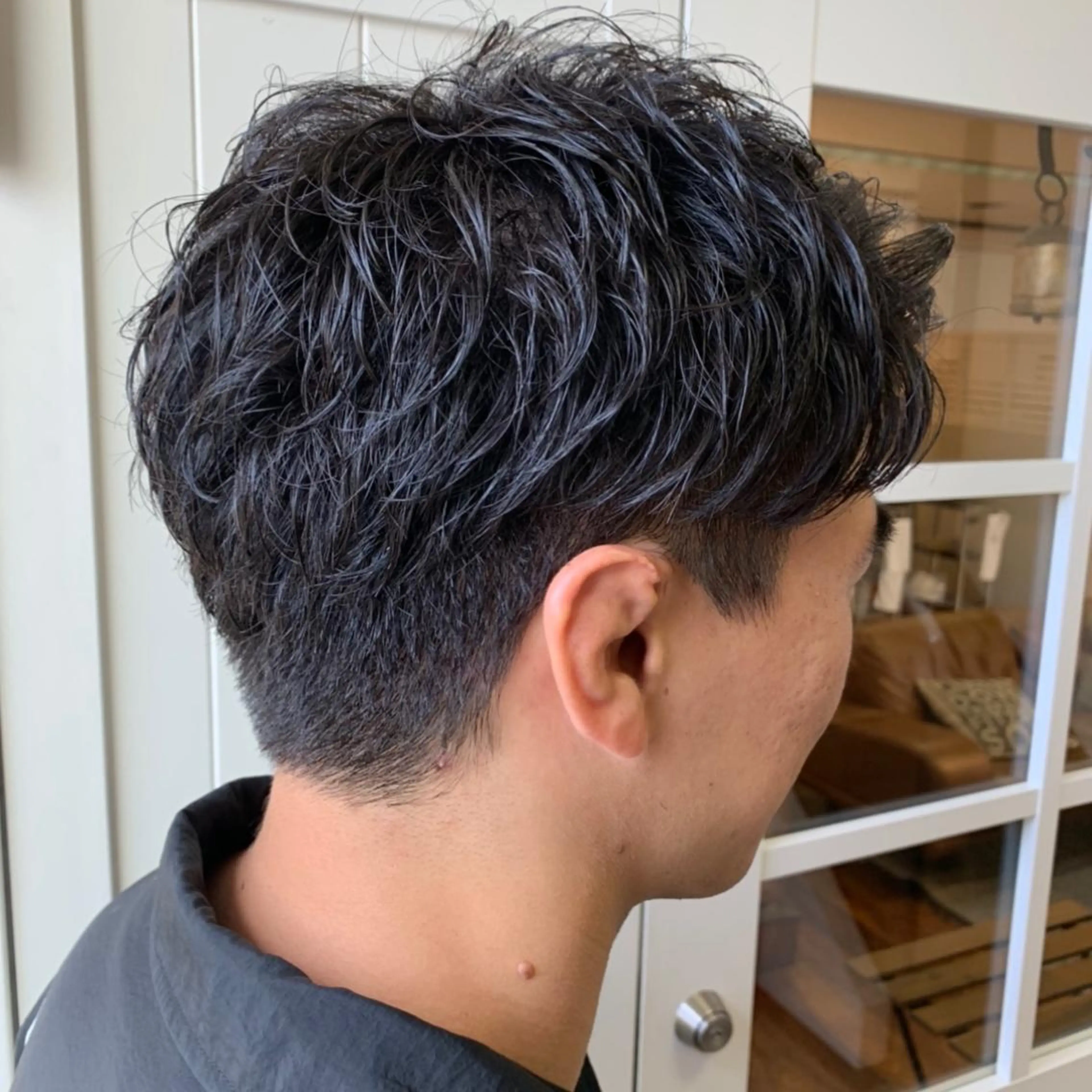 カラー パーマ メンズ メンズパーマ 韓国ヘア /男女❄️ 細江 美紅のヘアスタイル