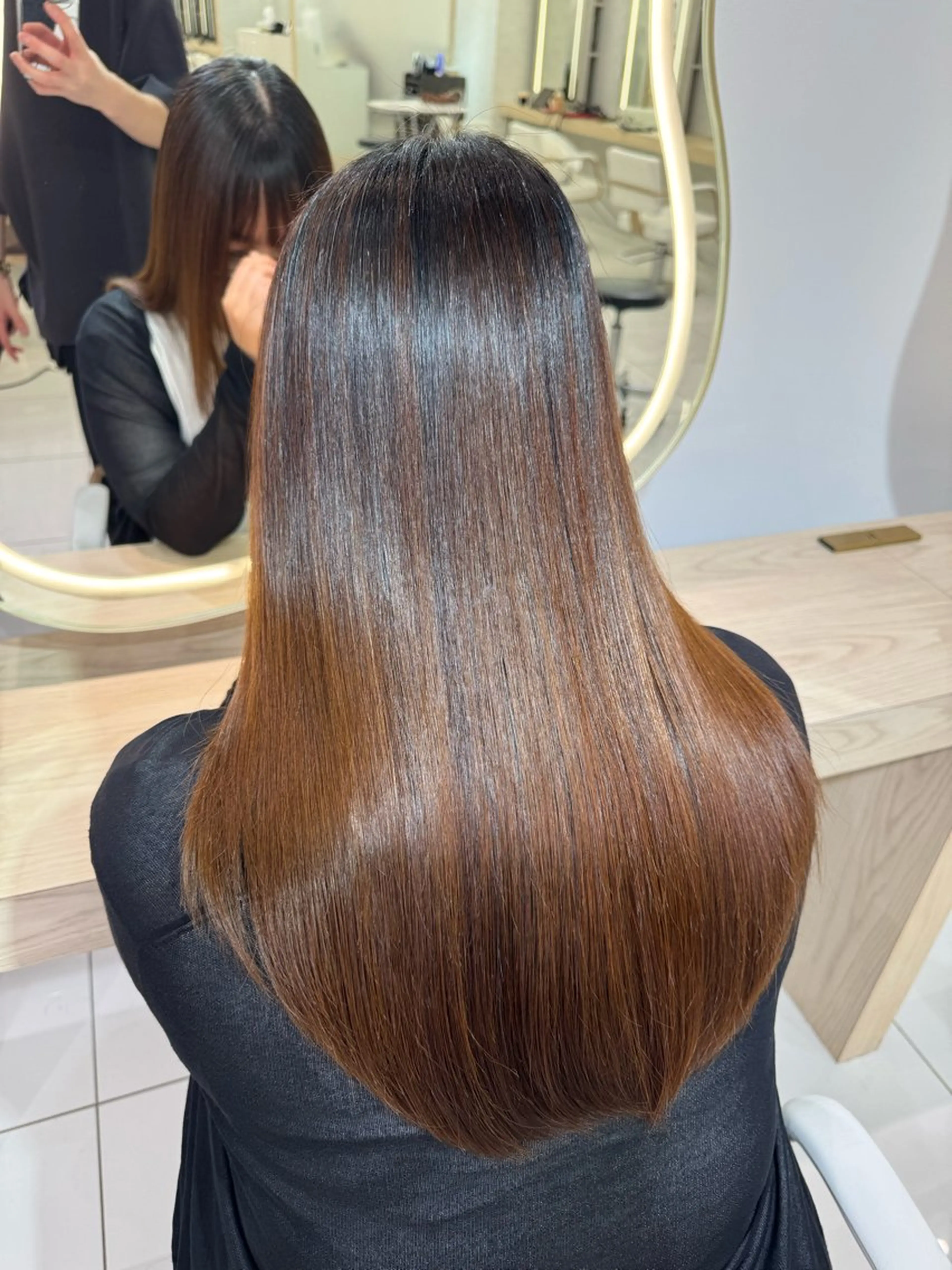 ロング パーマ 縮毛矯正 トリートメント 顔まわりカット/ カラー/西野和裕のヘアスタイル