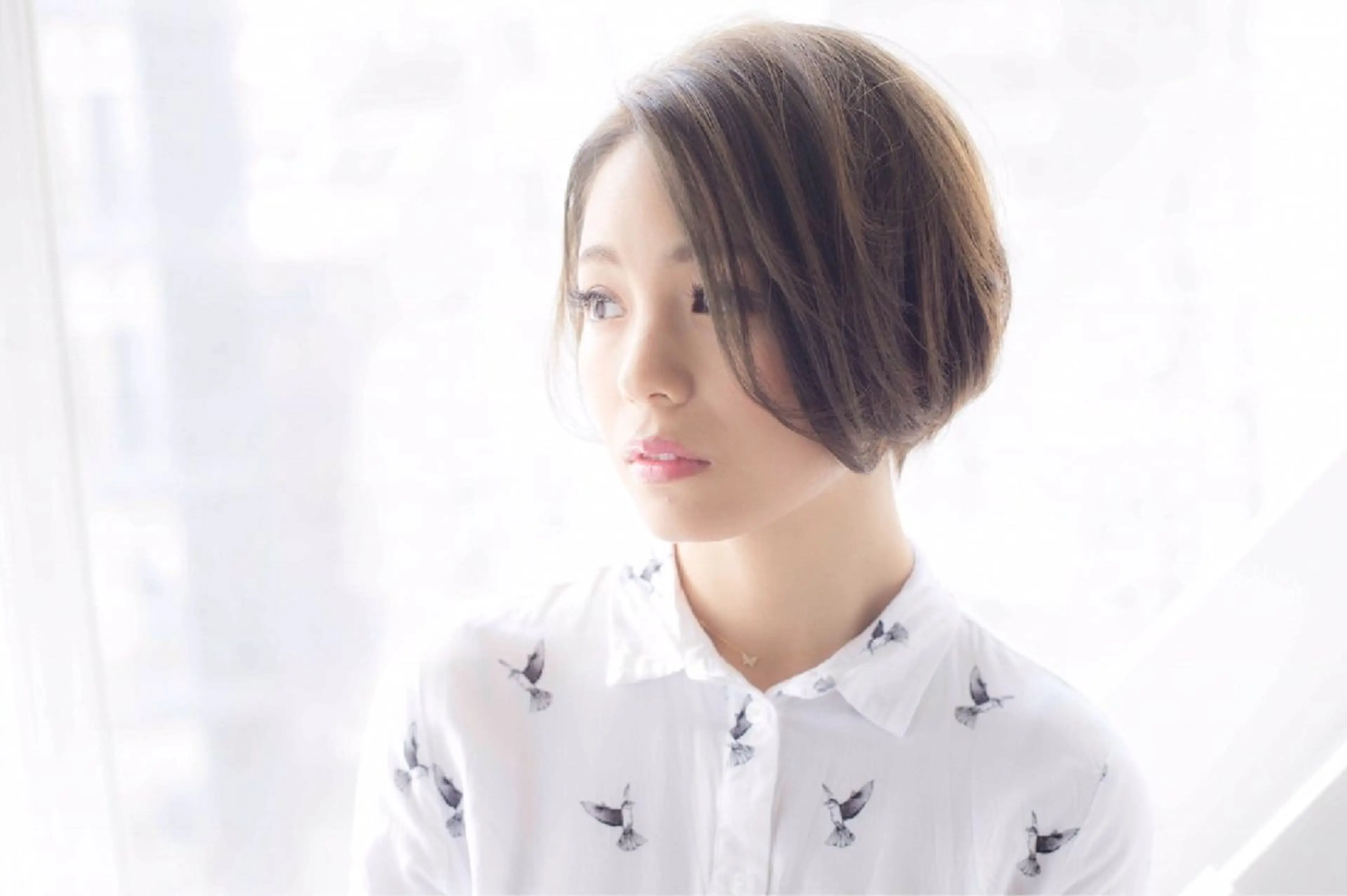 ショート 勝連 利恵のヘアスタイル