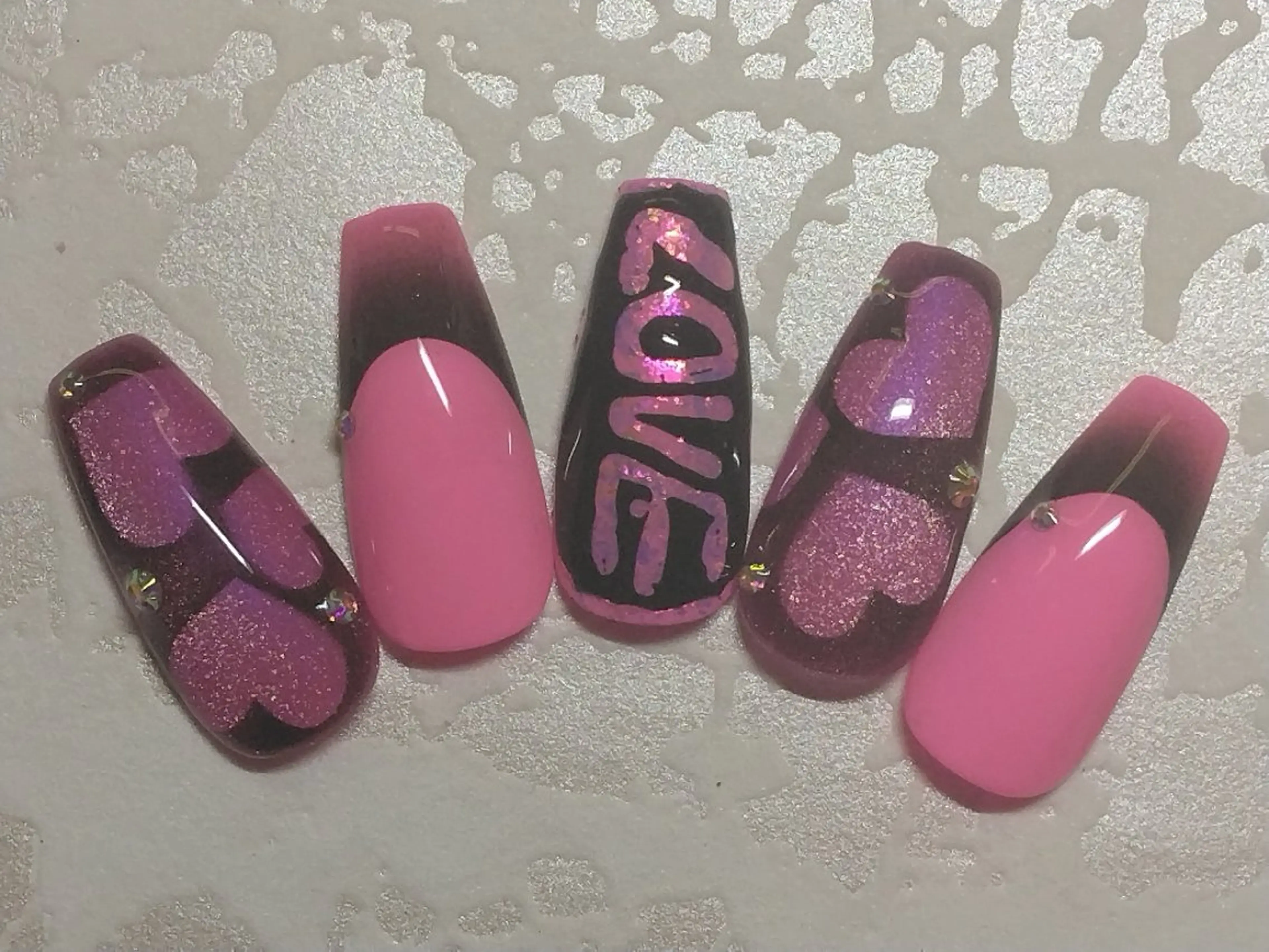 ネイル フレンチネイル ハート マグネットネイル ハンドネイル リラクゼーション＆ネイル仙殊~センジュ~所属・senju 　のネイルデザイン