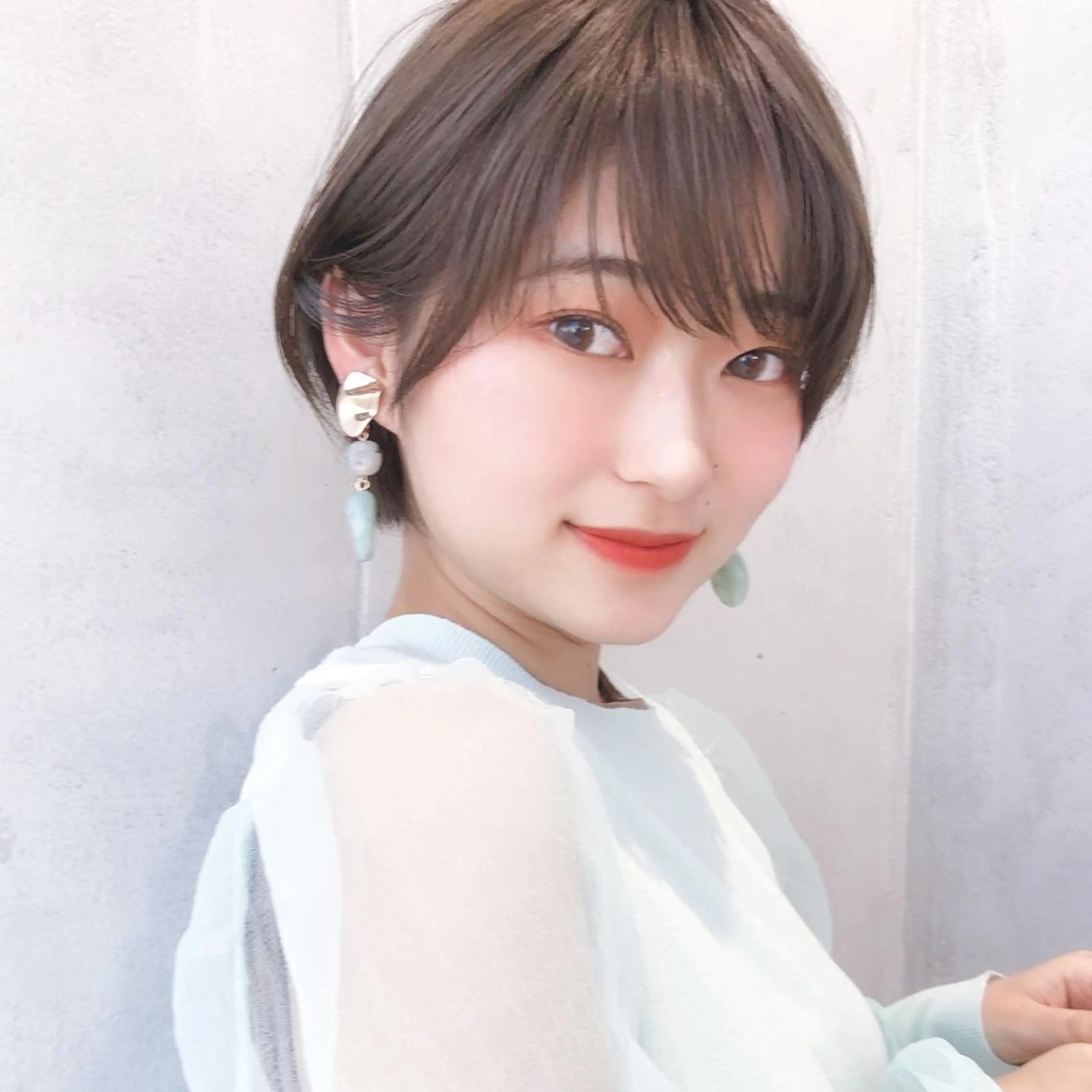 ショート カラー ショートボブ ブリーチ ハイライトカラー ハイトーンカラー ボブ カット ヘアカラー トリートメント 大人可愛いショート 原田美千留のヘアスタイル