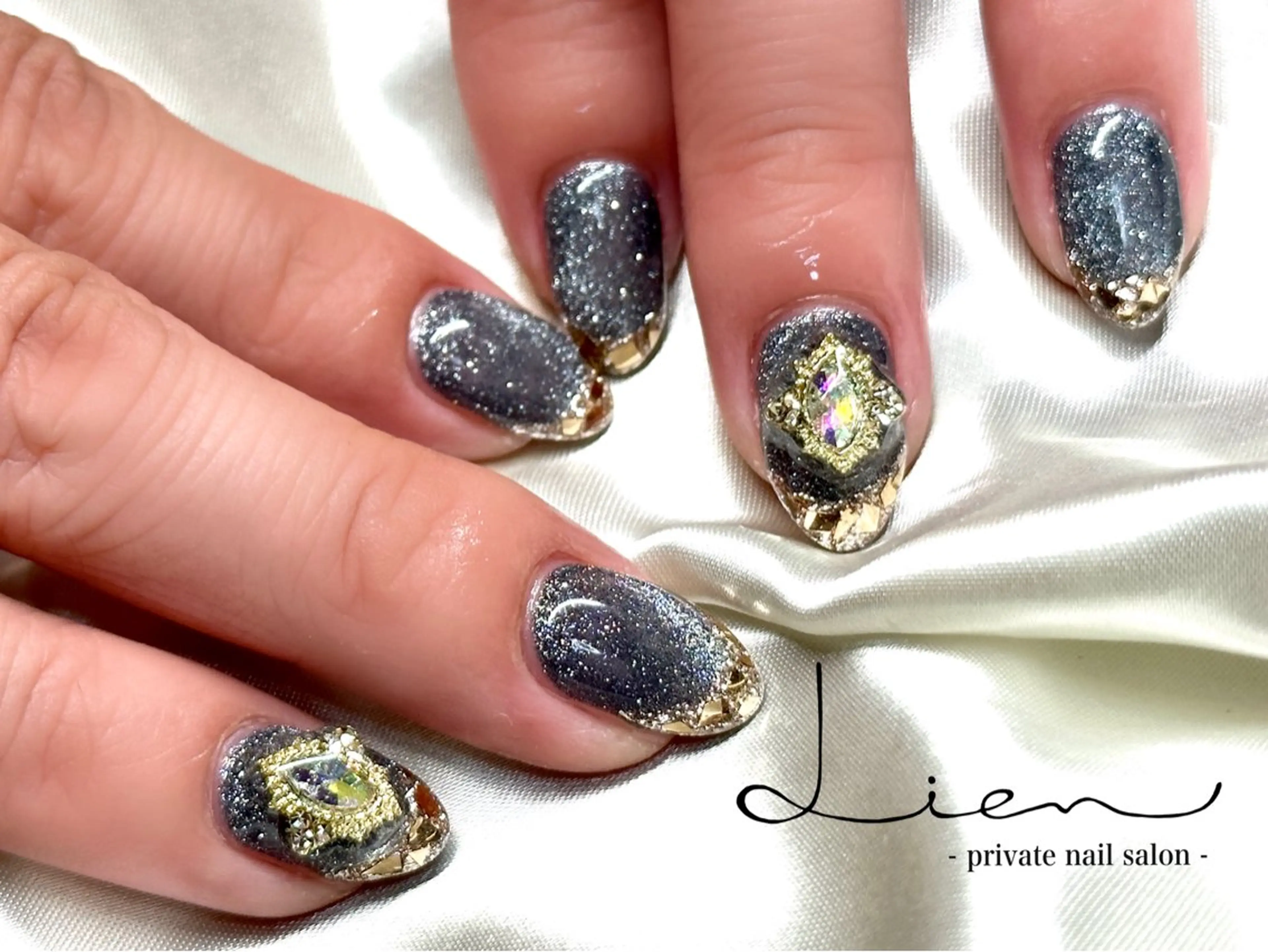 ネイル フレンチネイル ガラスフレンチ マグネットネイル Lien 【リアン】北堀江のネイルデザイン