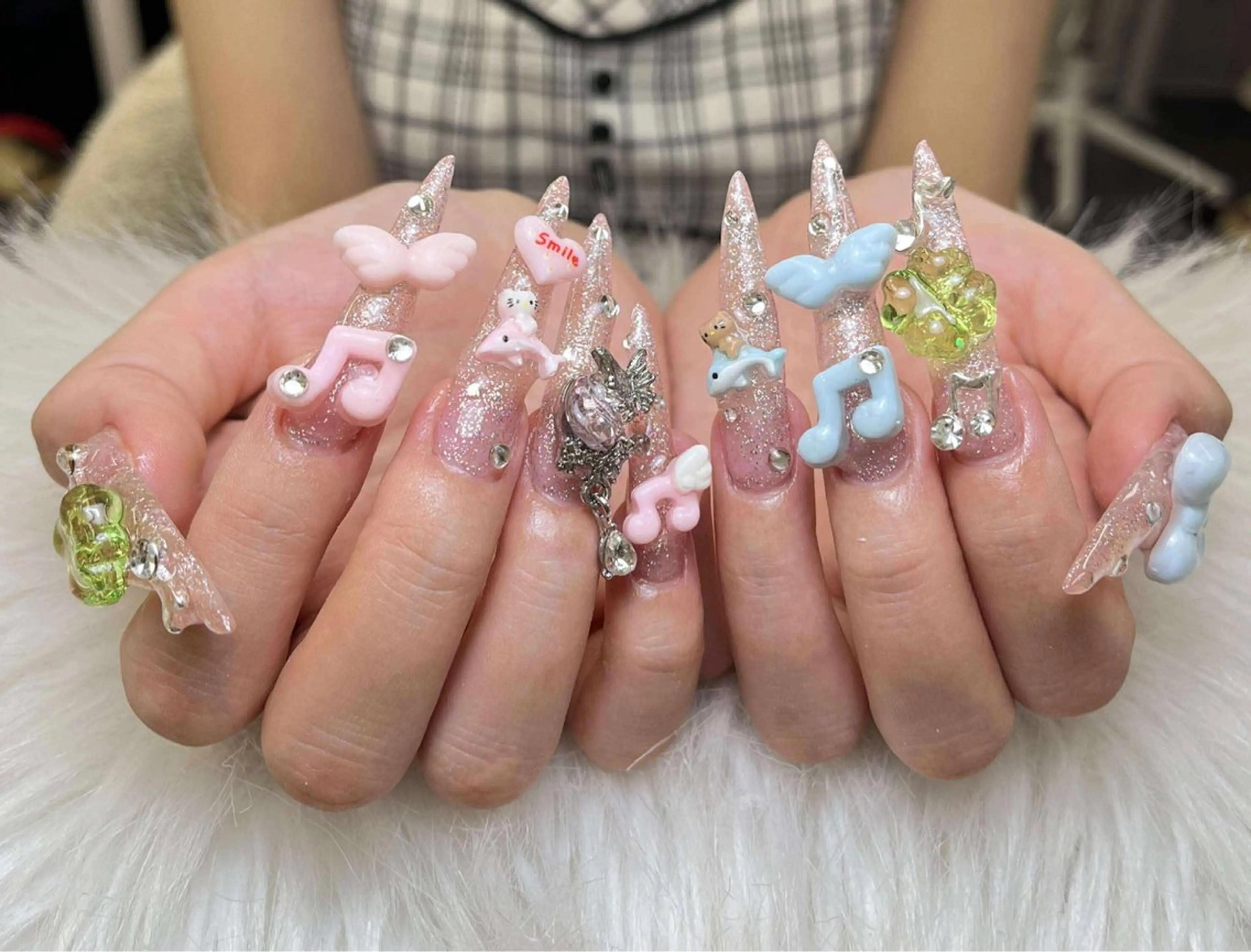 ネイル アートネイル 成人式 ジェルネイル ニュアンスネイル 夏ネイル ハンドネイル NIE MoMoのネイルデザイン