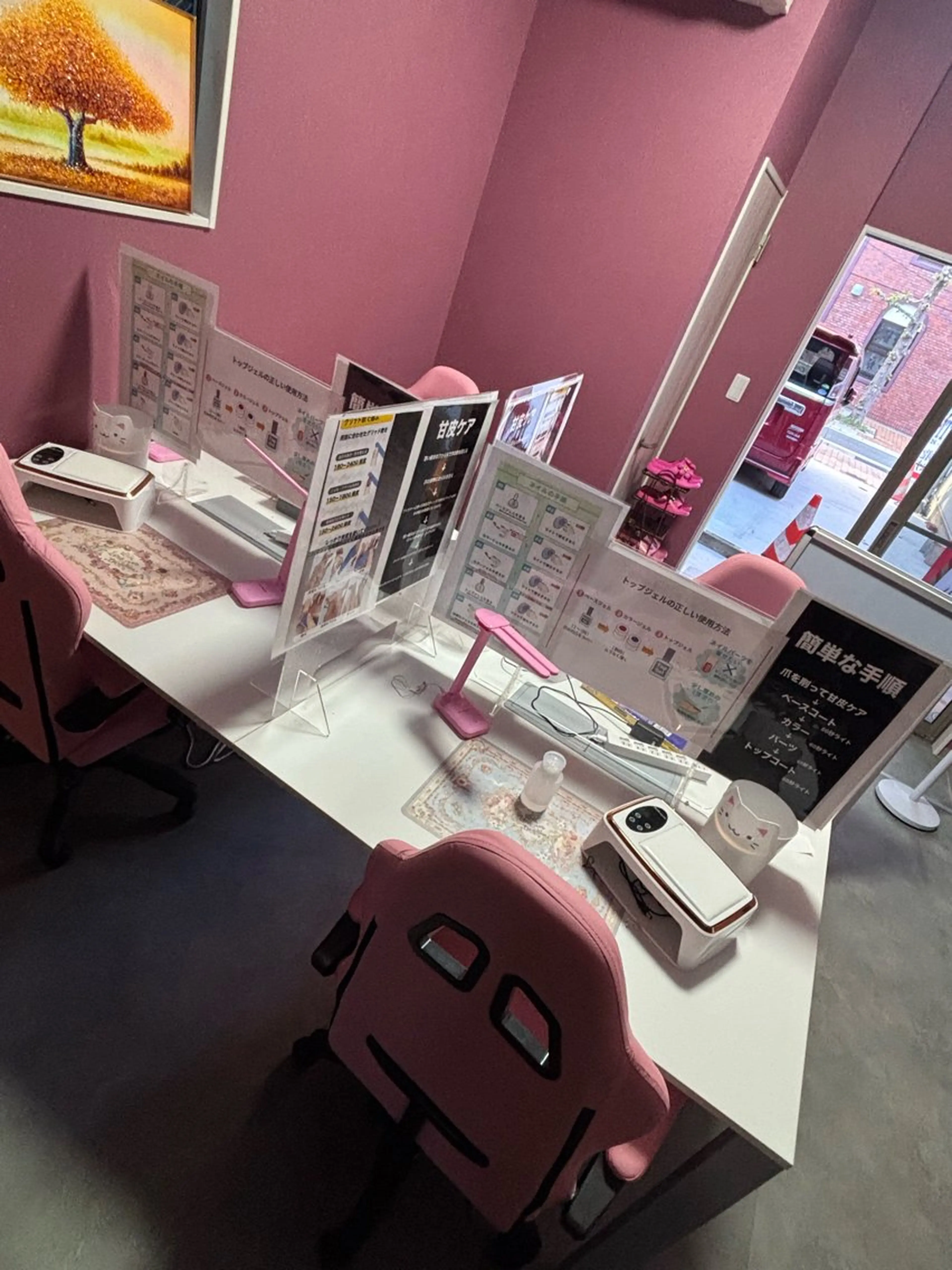 ネイル ネイル製作所 COCONUTNのネイルデザイン