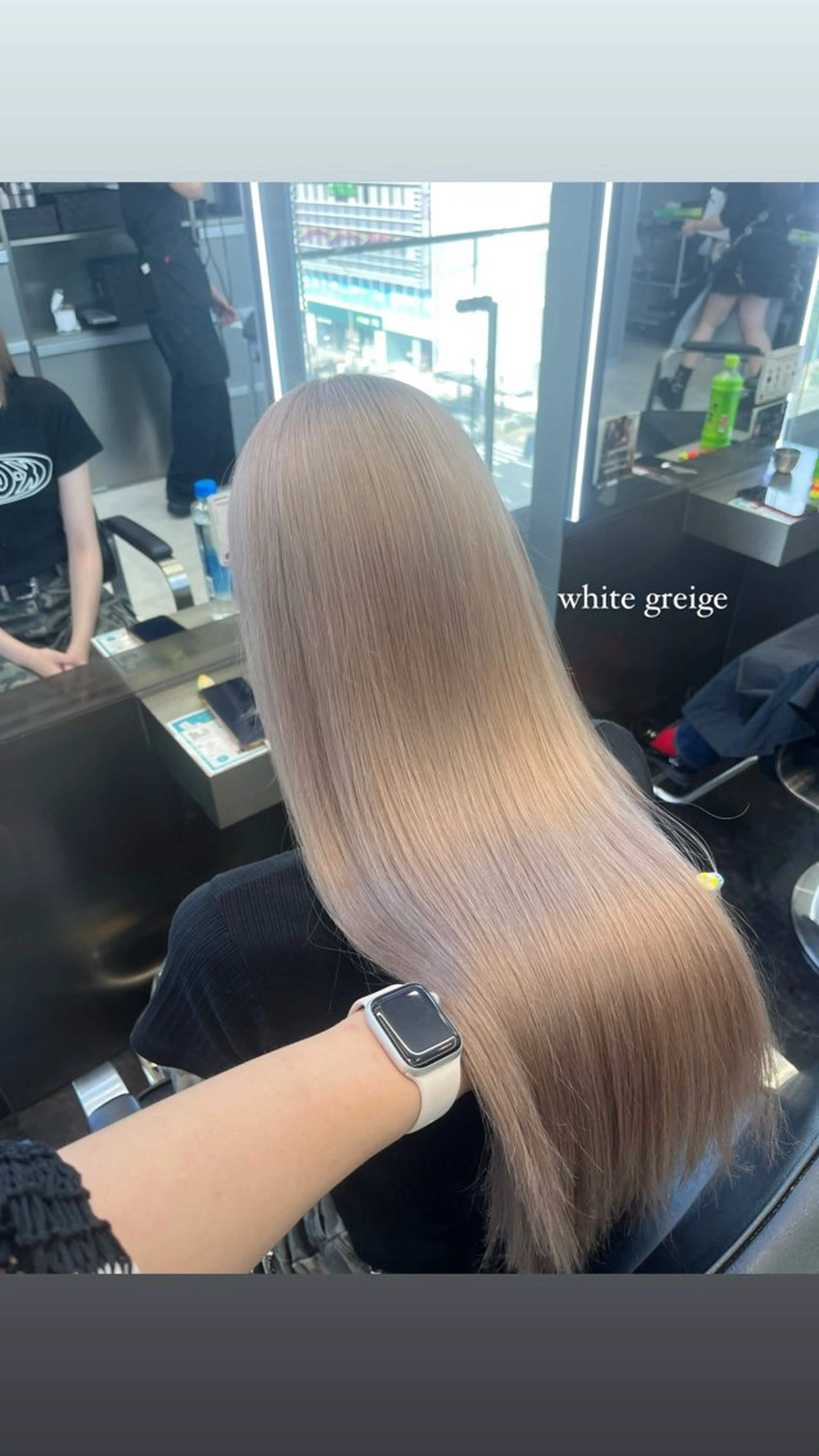 ロング カラー ヘアアレンジ ブリーチ ケアブリーチ 透明感カラー デザインカラー グレージュ ヘアカラー トリートメント ヘアセット ハイトーン/透明感 髪質改善/rinaのヘアスタイル