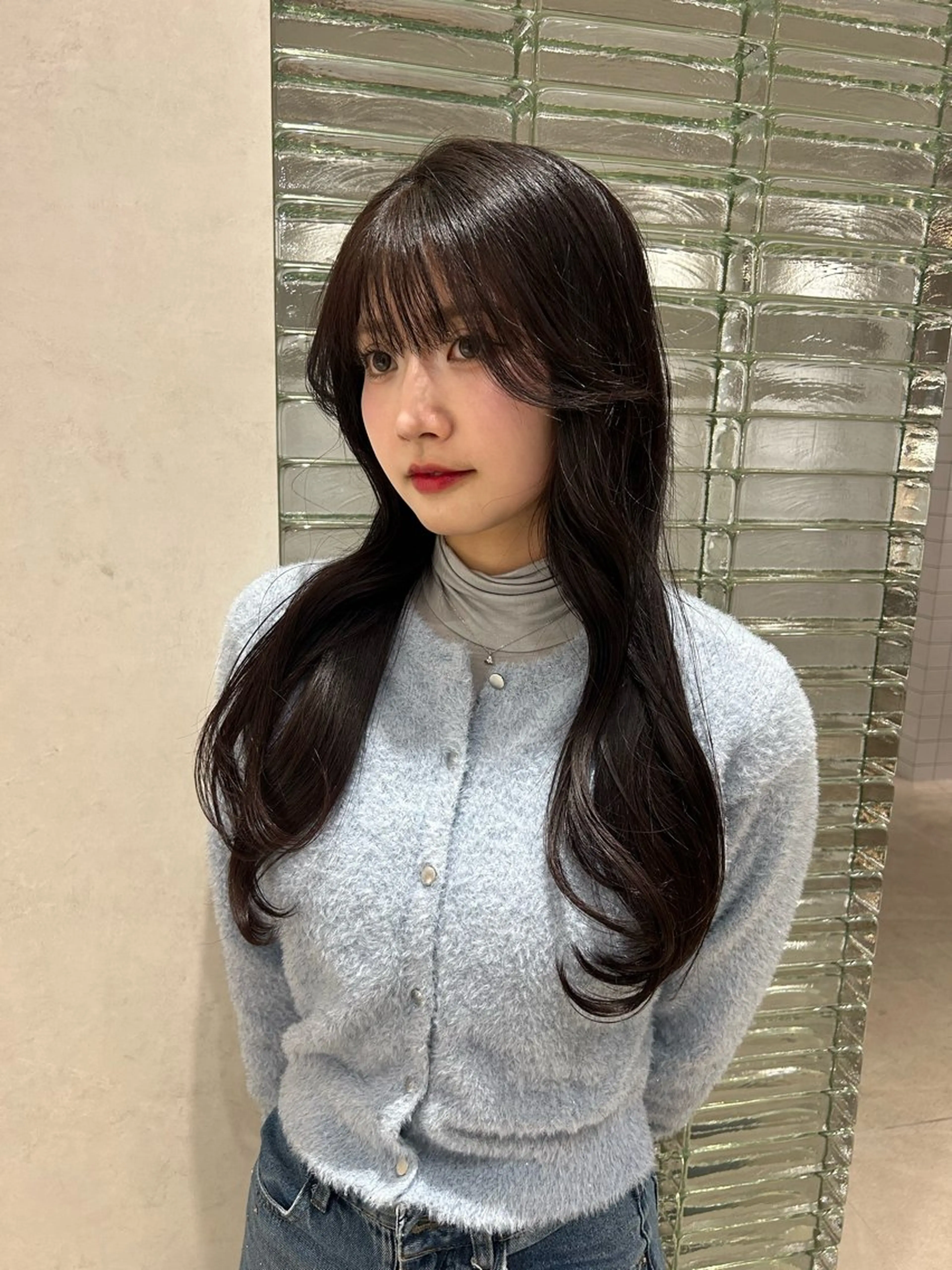 セミロング カラー ヘアアレンジ メンズ Salowin原宿ash所属・‎透明感×艶髪 ‎🫒maki🎀のヘアスタイル