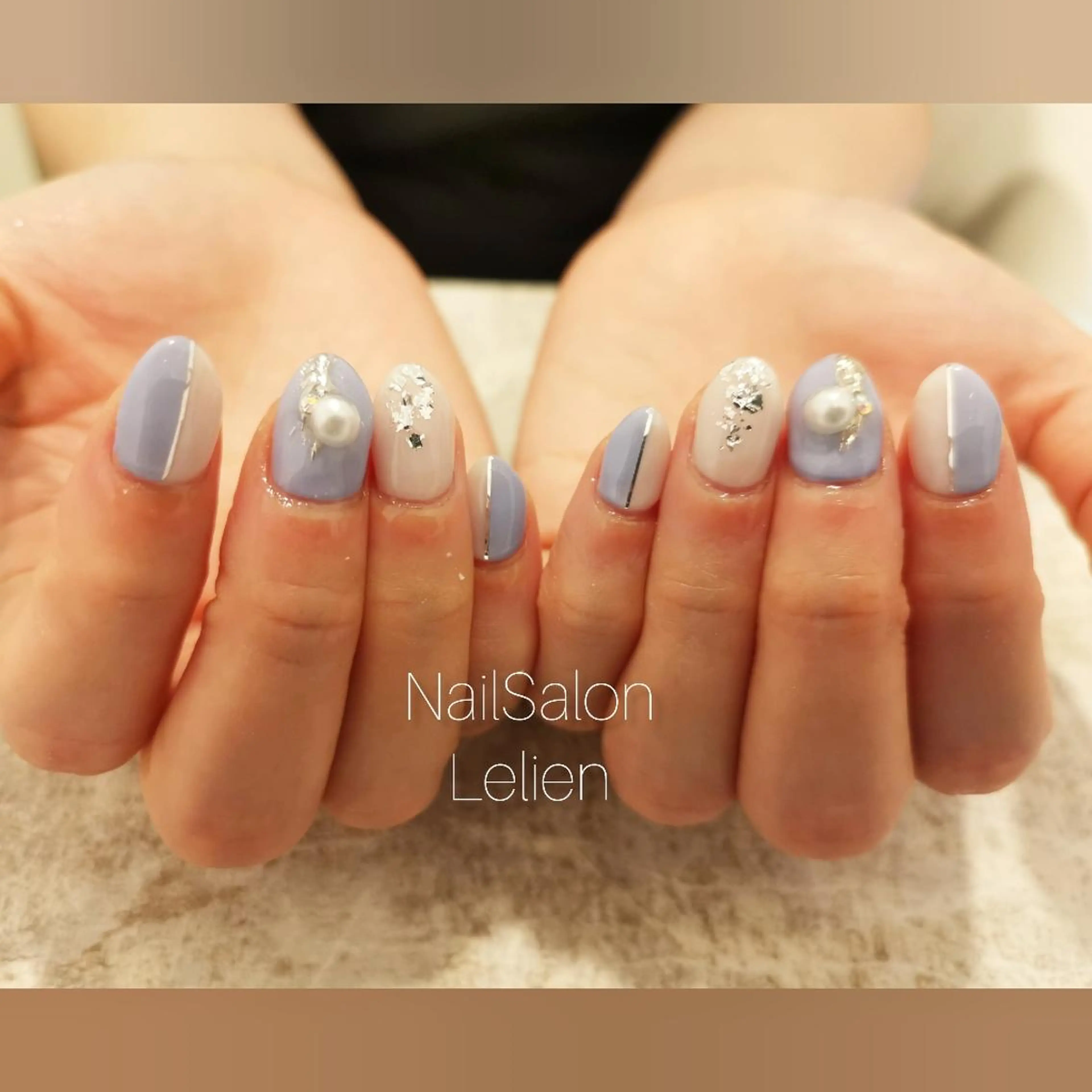 ネイル ブルー ホワイト 人気エリア💖完全個室【ルリエ】所属・ネイルサロン Lelienルリエのネイルデザイン