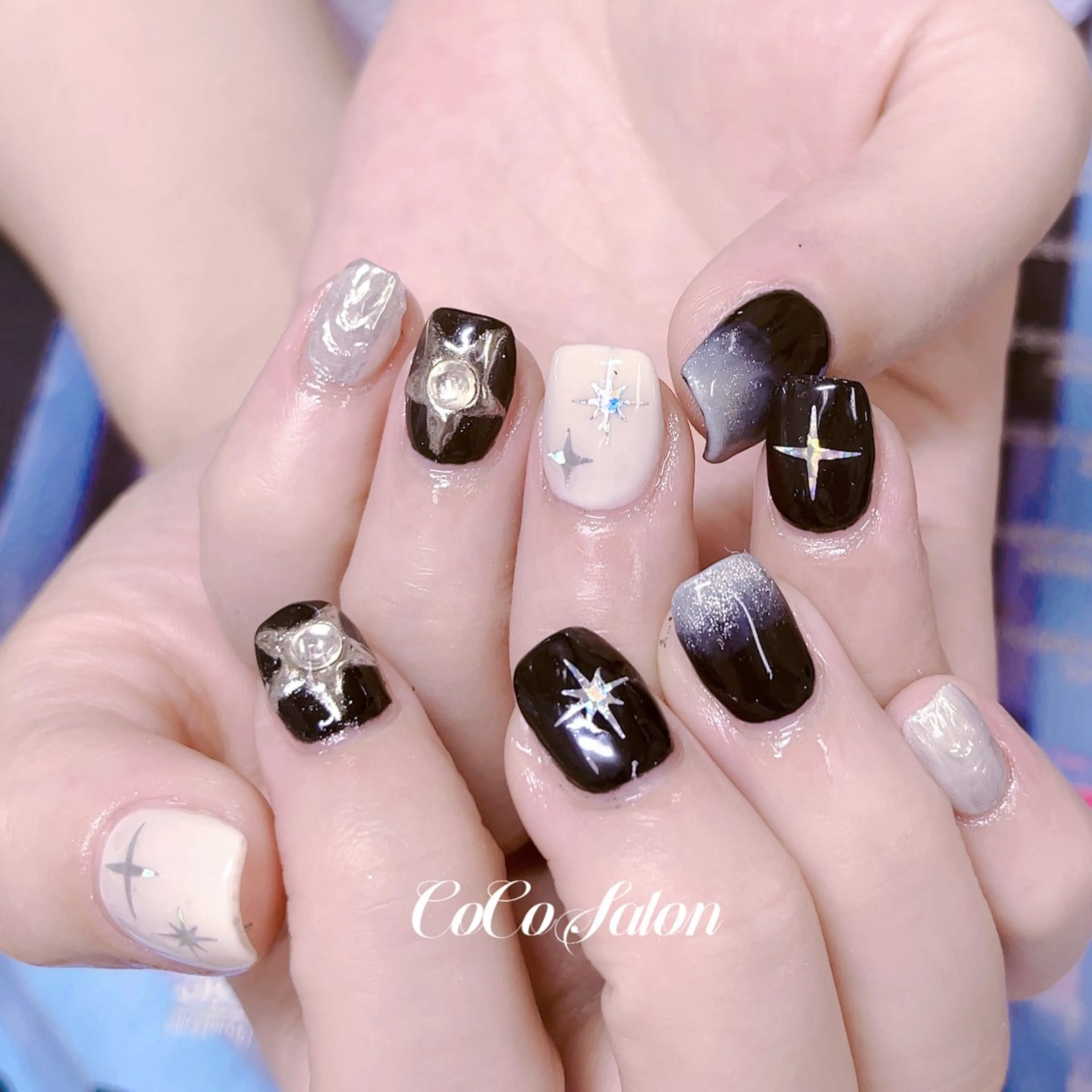 ネイル 成人式 長さ出し ジェルネイル キラキラネイル ミラーネイル ハンドネイル CoCoSalon ネイル/まつ毛予約のネイルデザイン