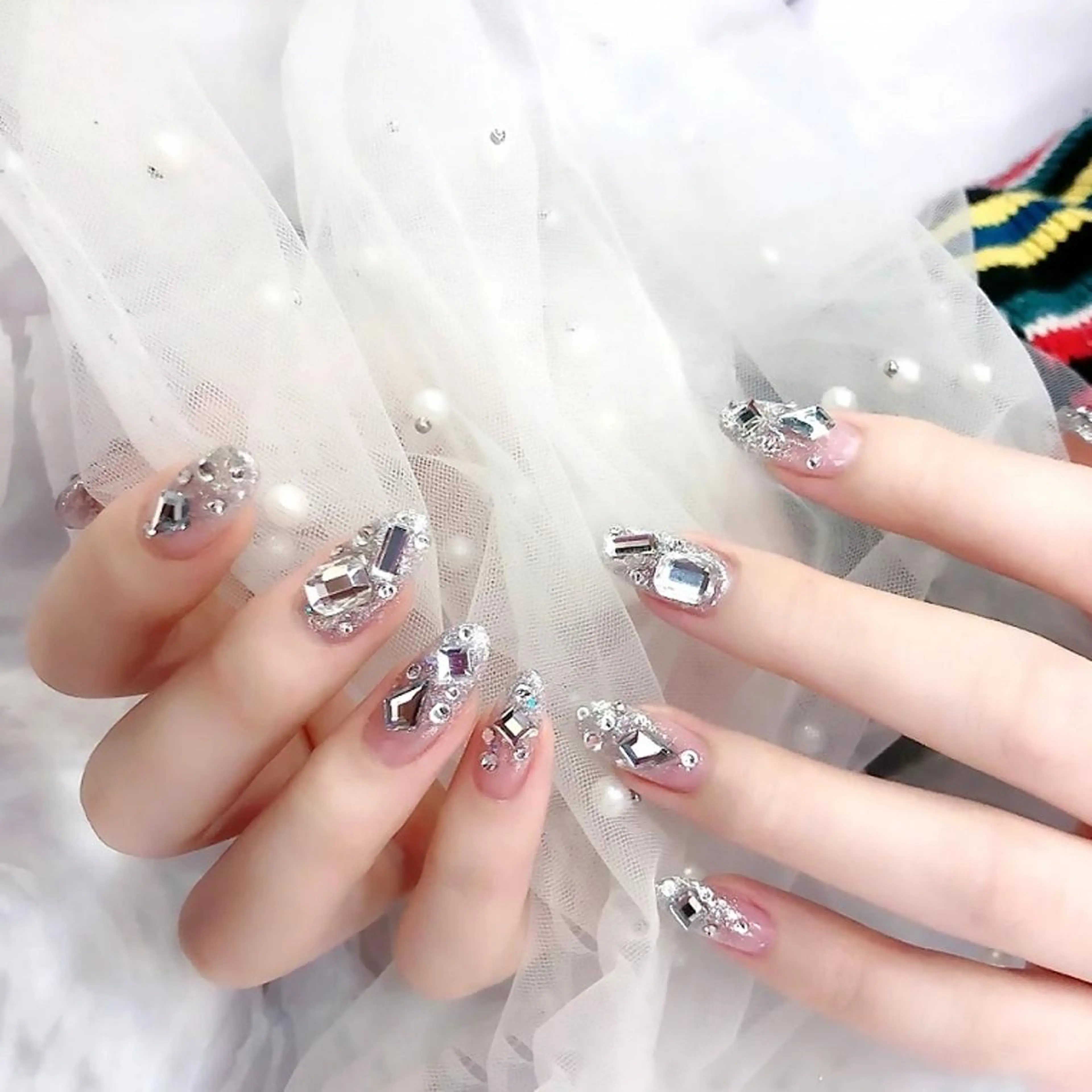 ネイル ハンドネイル ネイリストゆか💅 長さだし、深爪矯正のネイルデザイン