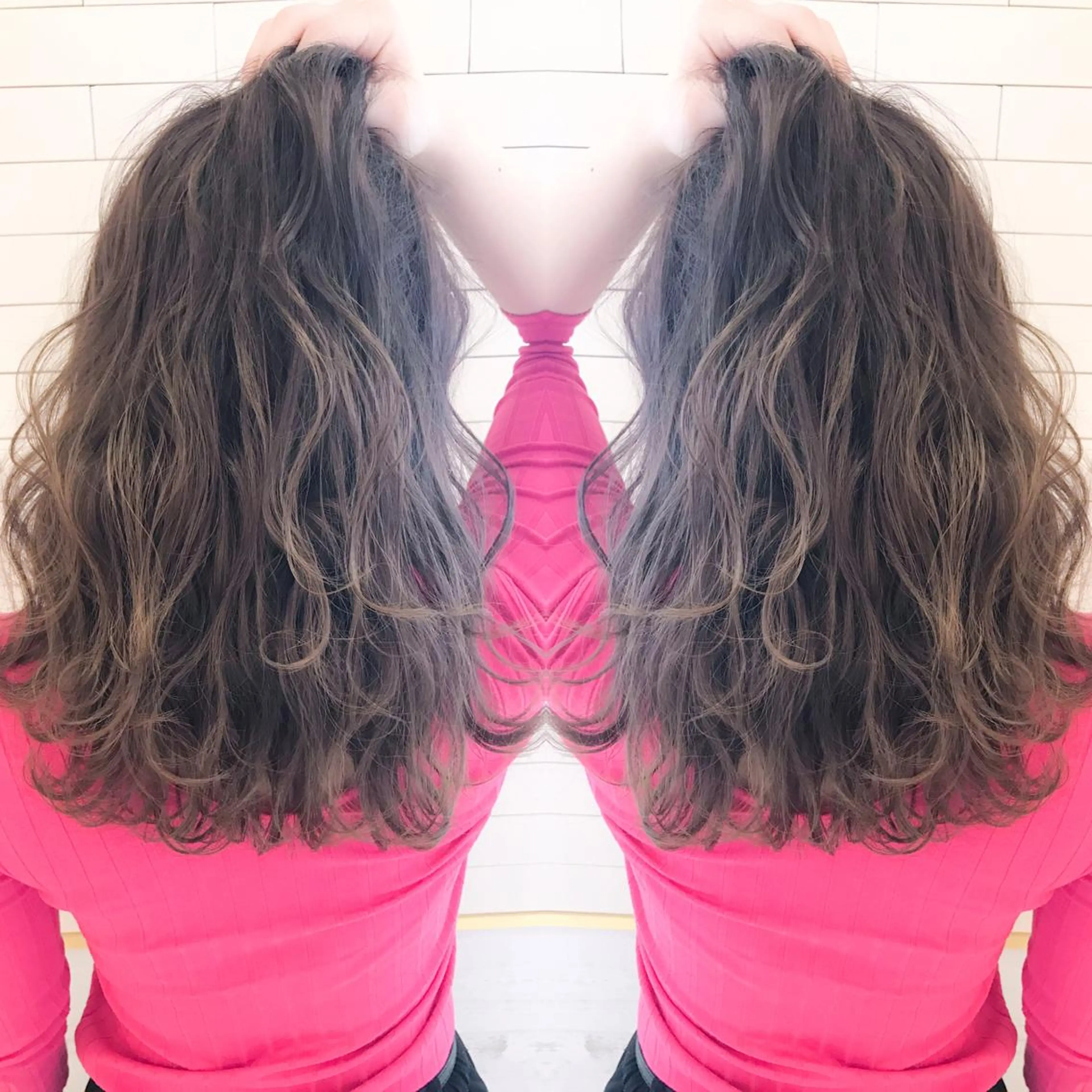 ミディアム カラー グレージュ カット トリートメント LA KING GINZA TOKYO所属・🧡ショートの達人 🧡SHOのヘアスタイル