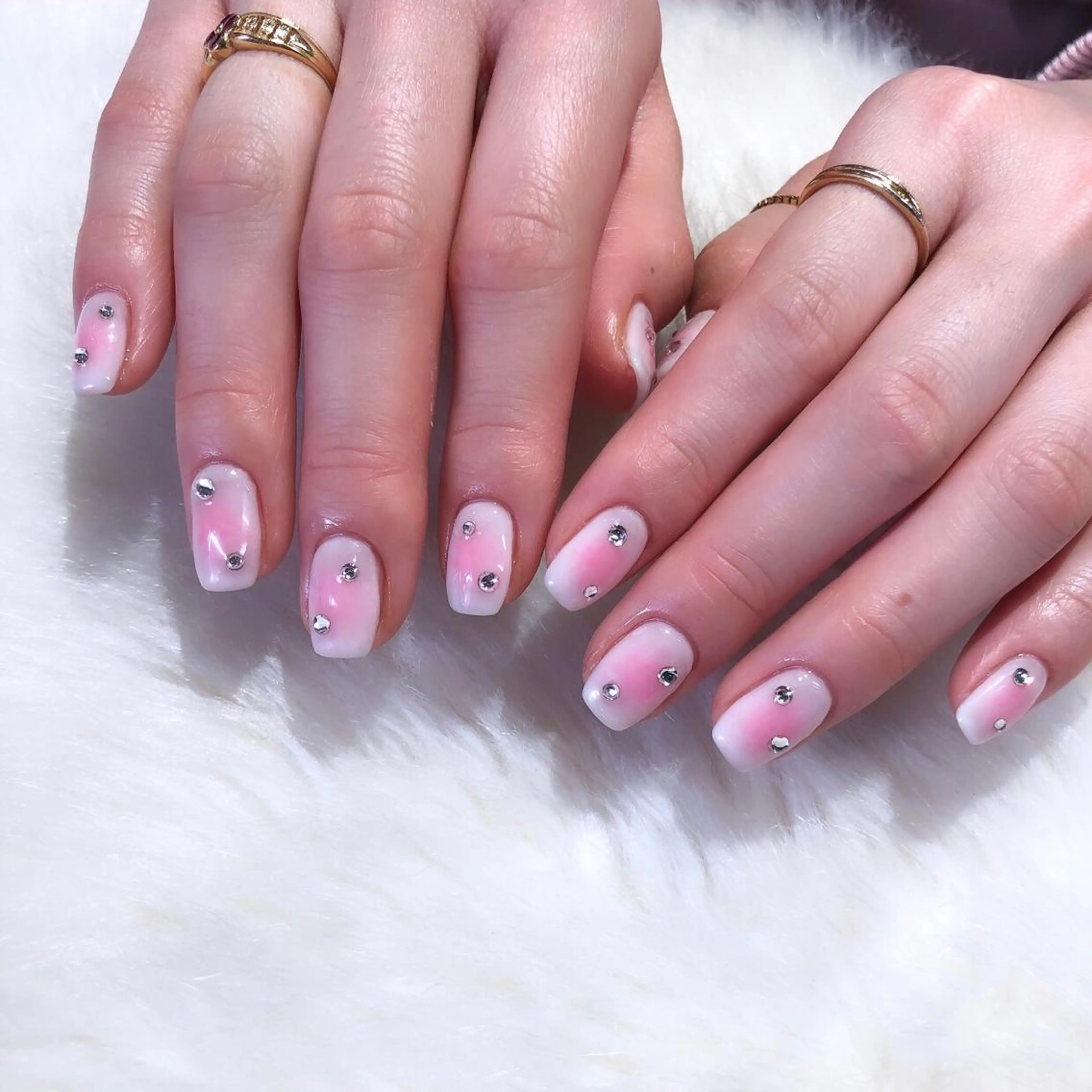 ネイル ハンドネイル フットネイル ハンドケア Nes.Nail所属・Miyagi Asamiのネイルデザイン