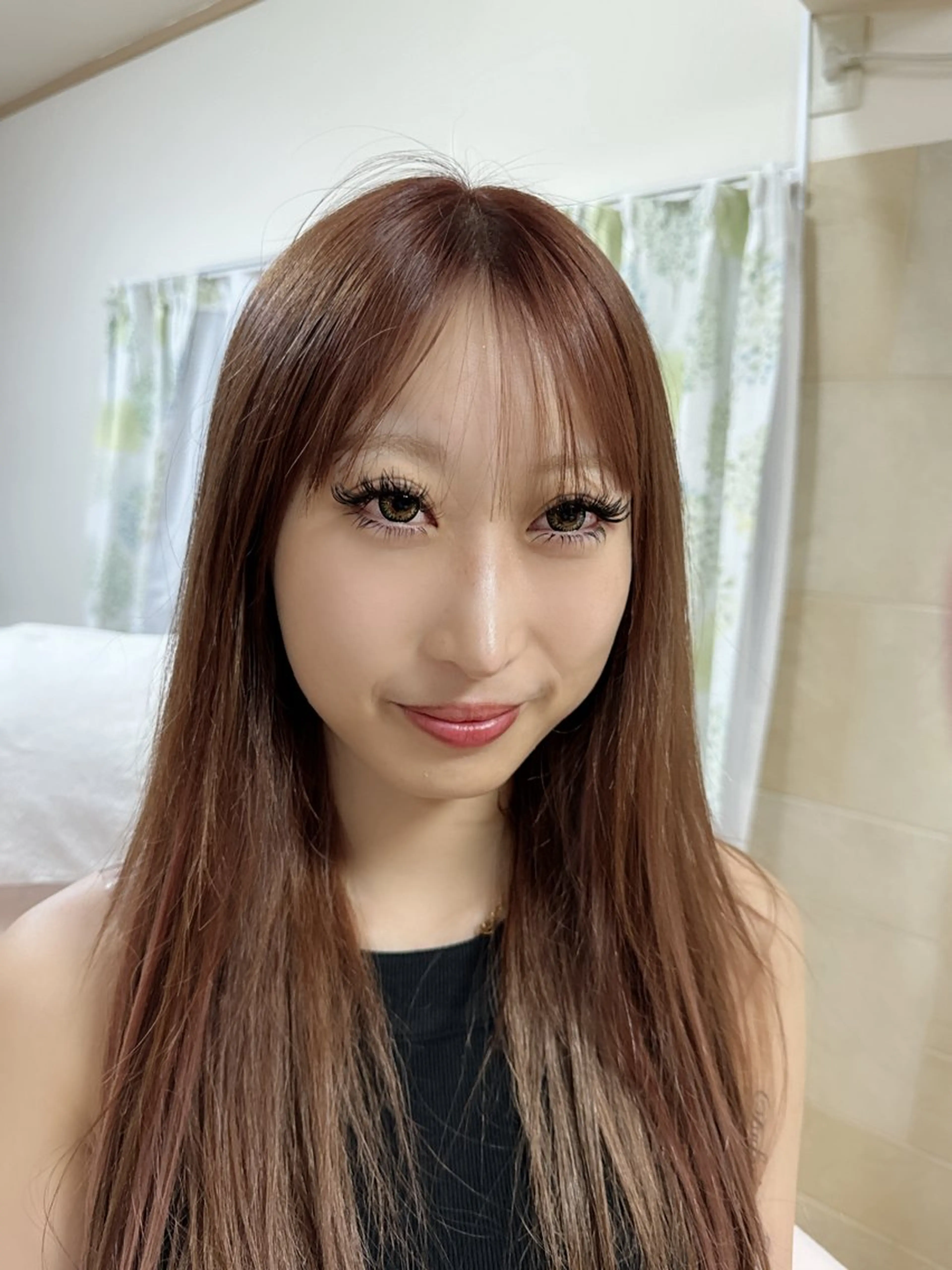 マツエク・マツパ 付け放題 ボリュームラッシュ 伊藤名紬 マツエク専門のマツエク・マツパデザイン