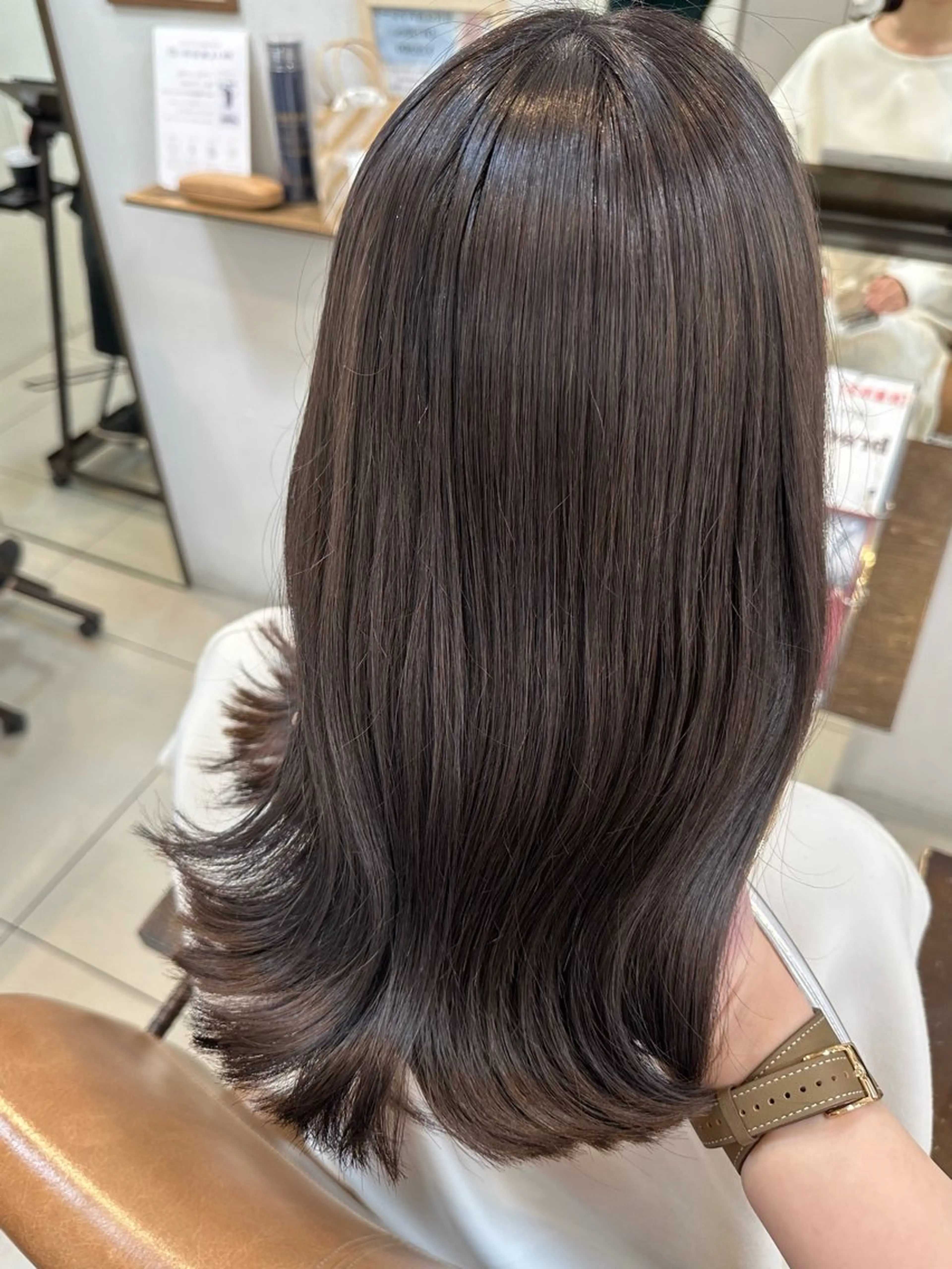 ミディアム カラー ヘアアレンジ ブラウンカラー ハイトーンカラー ヘアカラー トリートメント Cloe 梅田所属・🌼北口 絢🌼のヘアスタイル