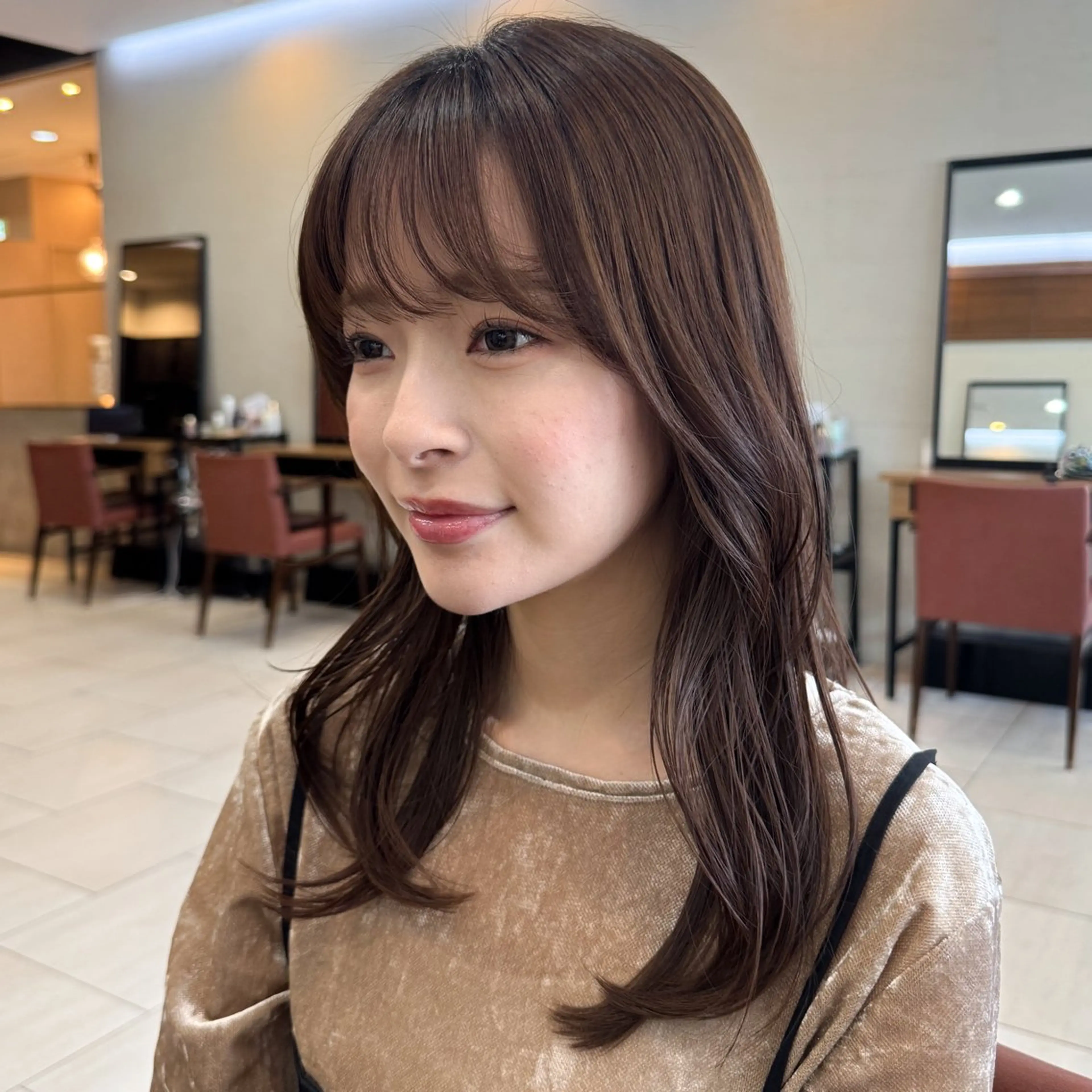 ミディアム カラー カット ヘアカラー トリートメント 透明感カラー/レイ ヤー/Nana🌈のヘアスタイル