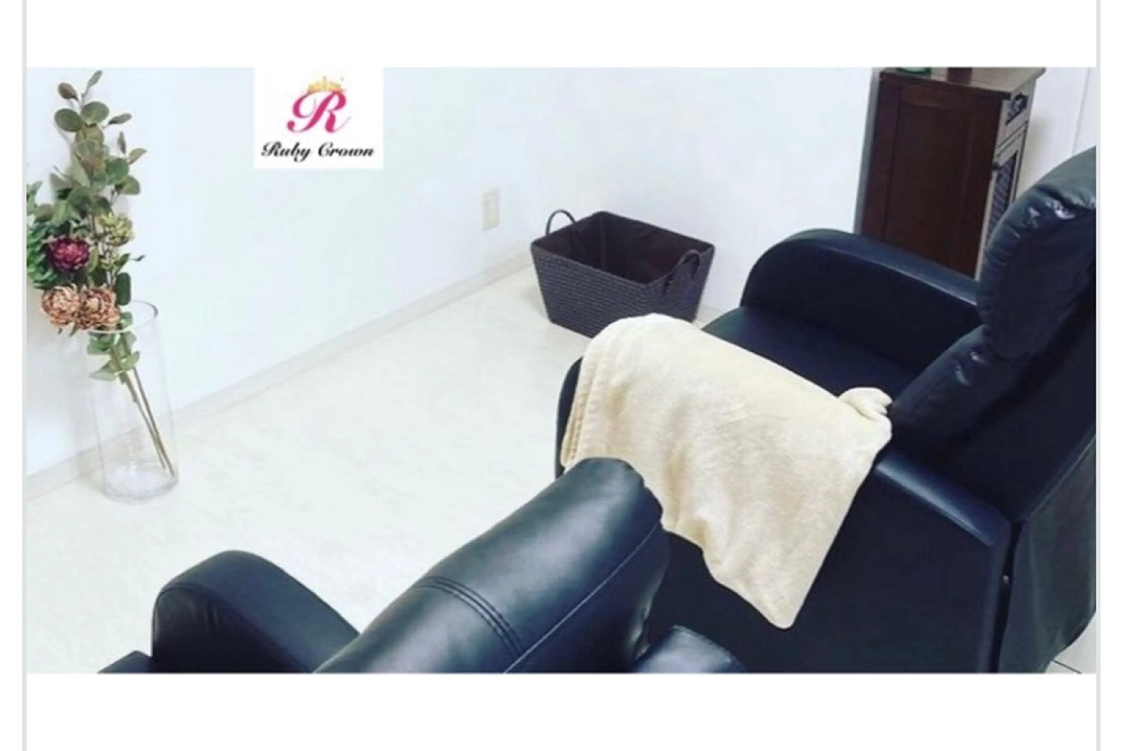 Ruby Crownのネイルデザイン