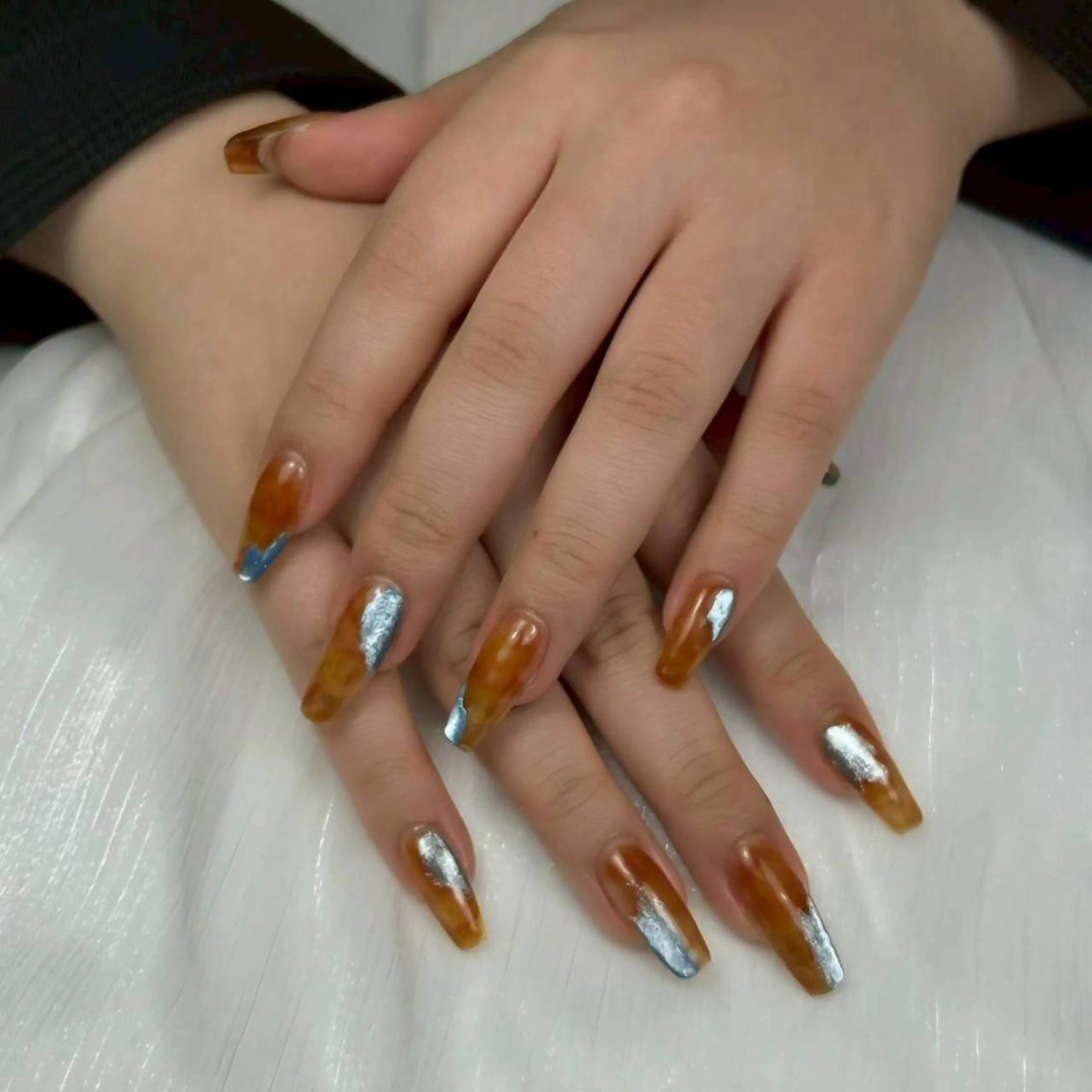 ネイル MIHANA ネイルサロンのネイルデザイン