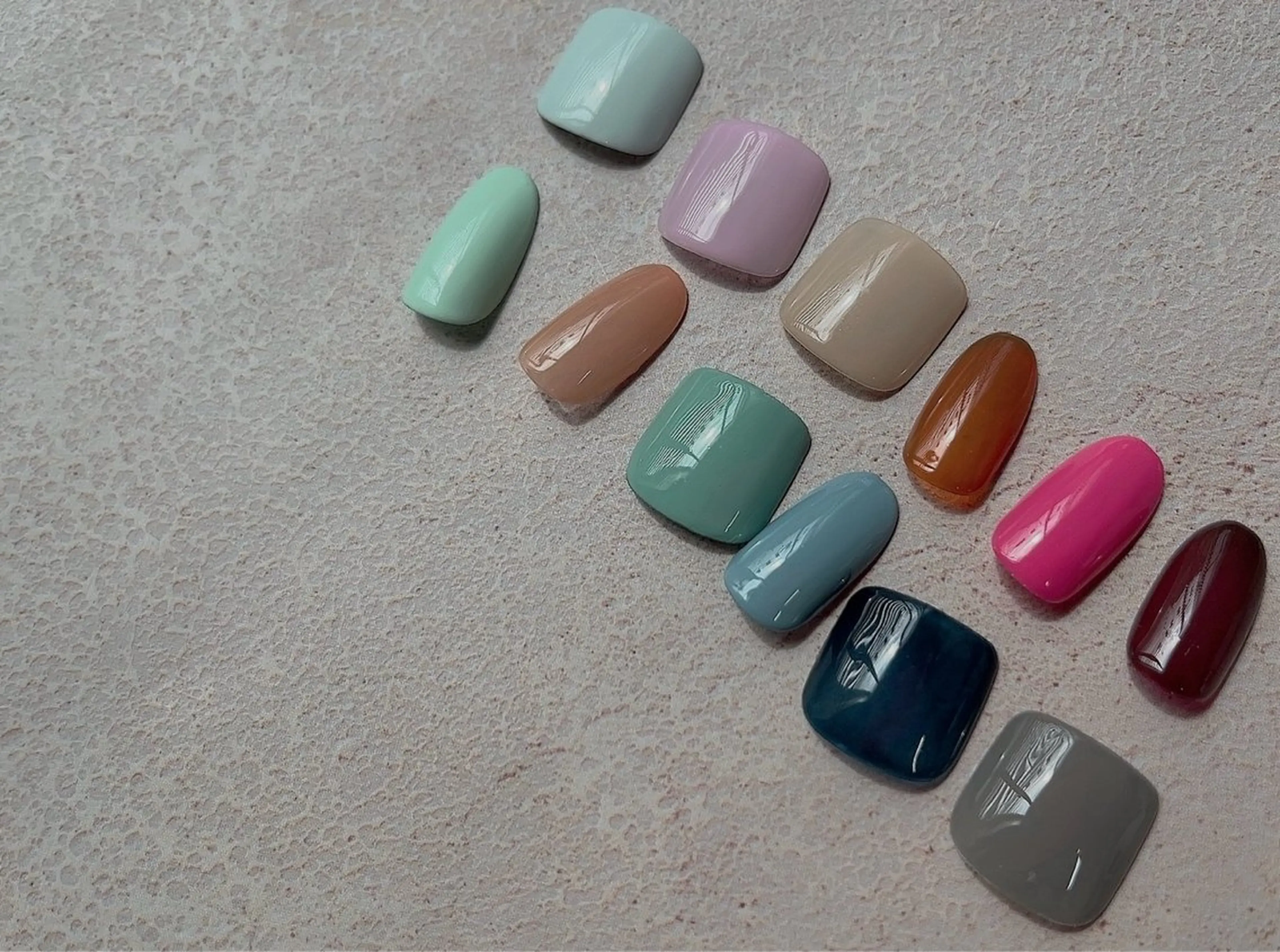 ネイル flora所属・もりした とものネイルデザイン