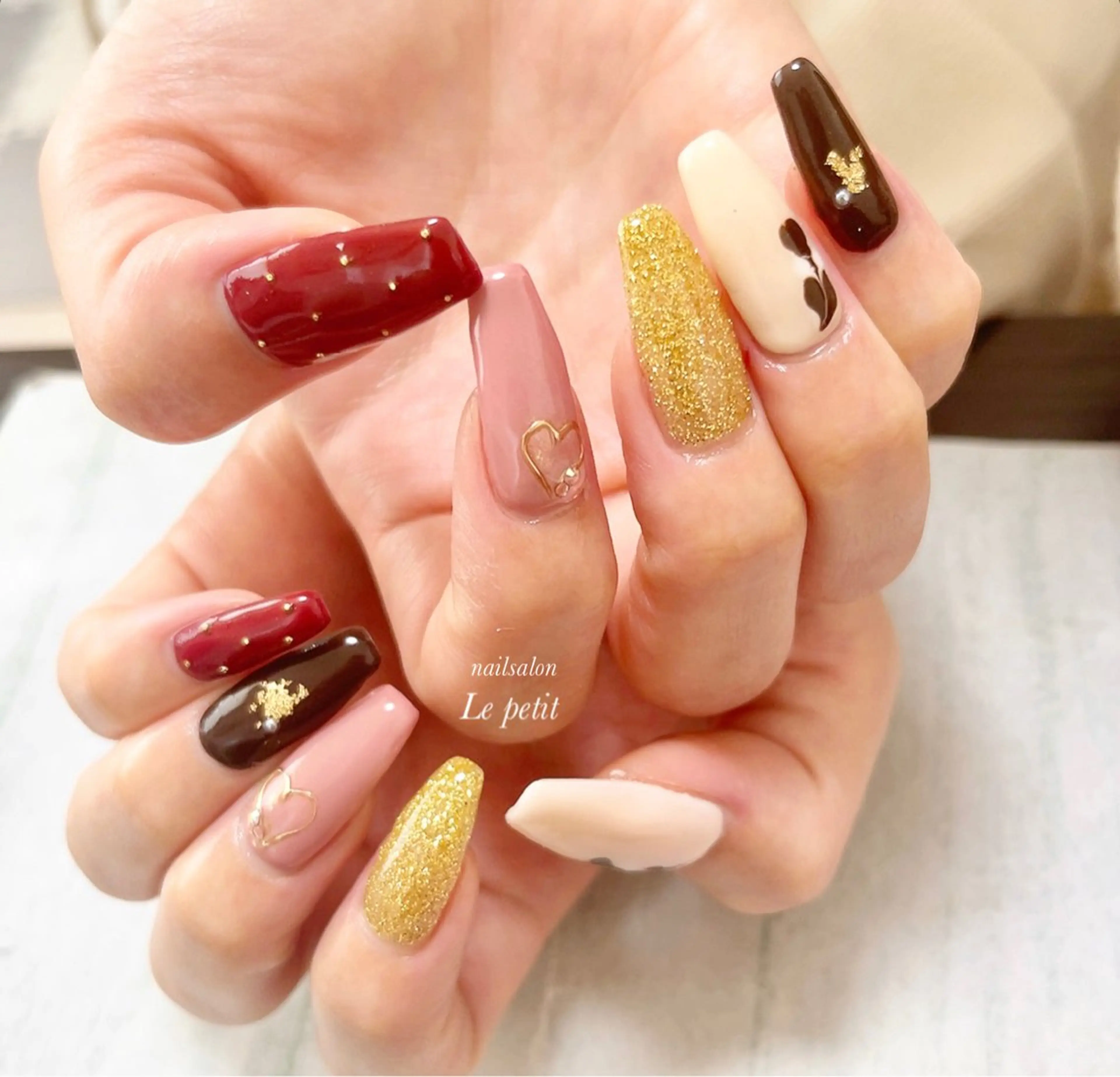 ネイル 石野 広佳のネイルデザイン