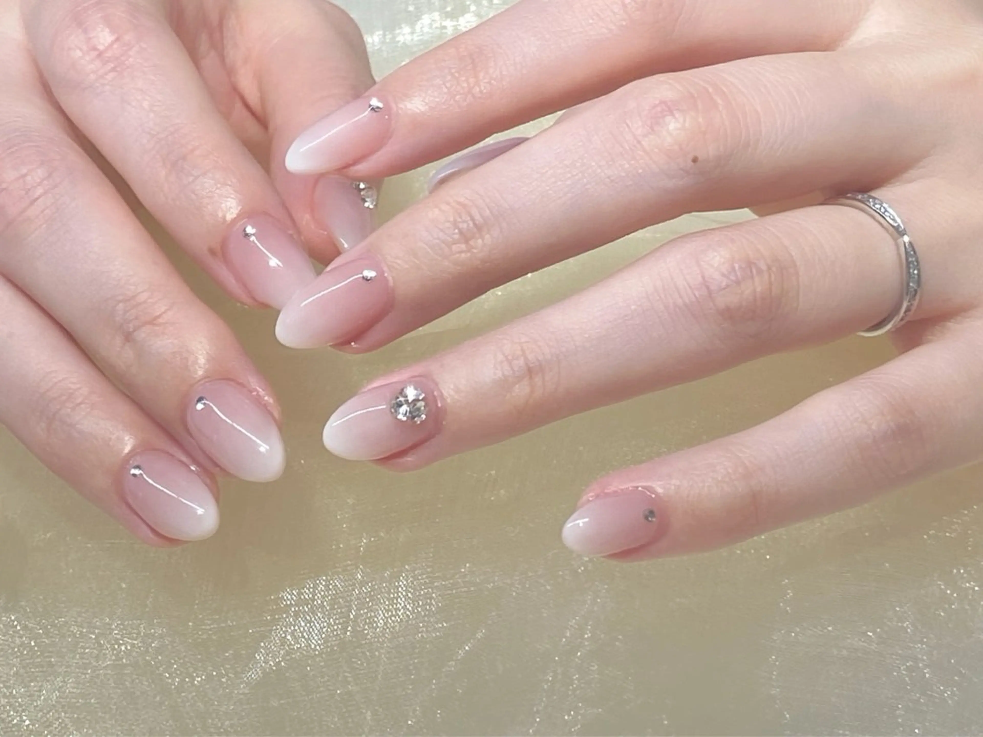 ネイル Lino Uのネイルデザイン