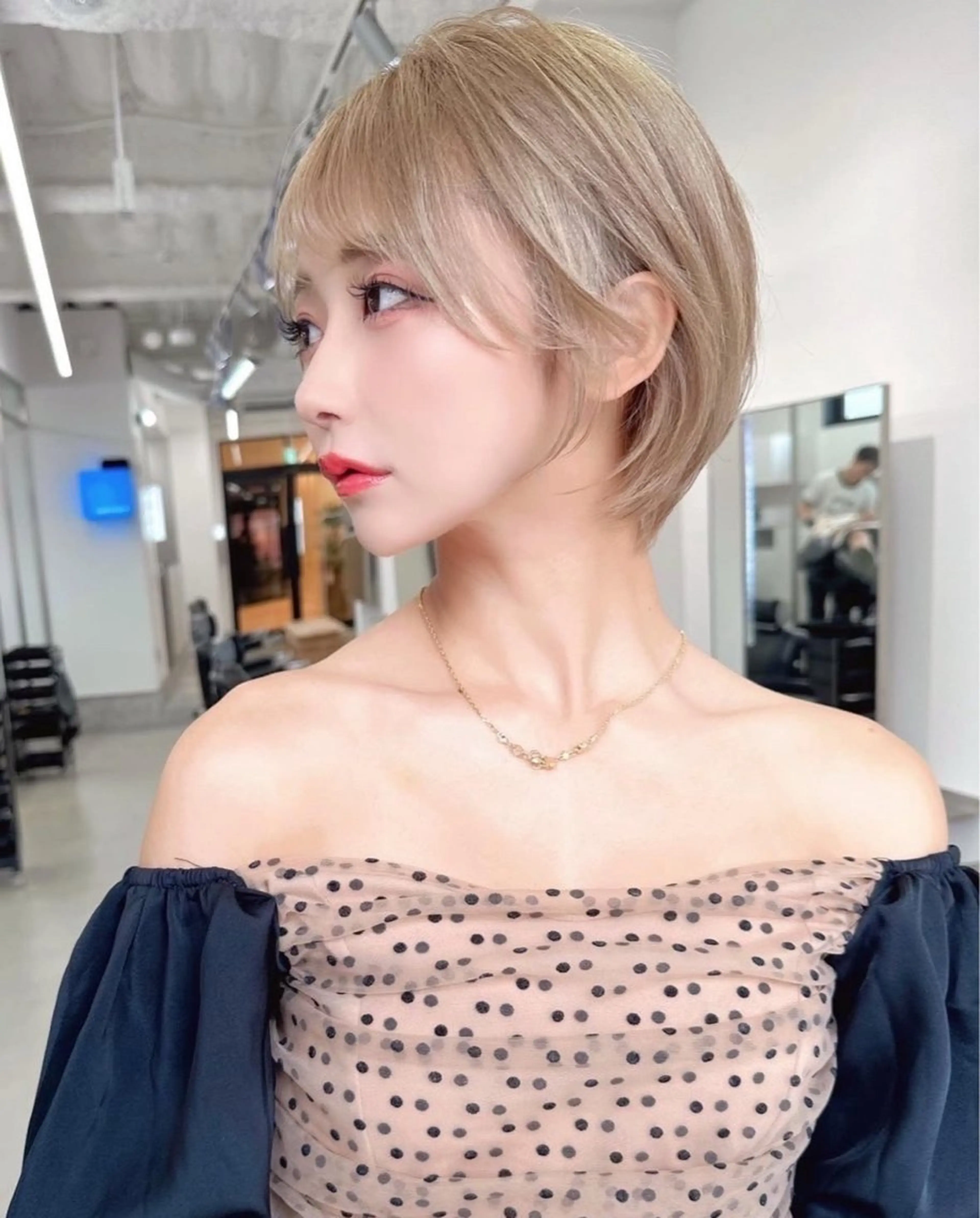 ショート カラー yuto 金山/透明感カラーのヘアスタイル