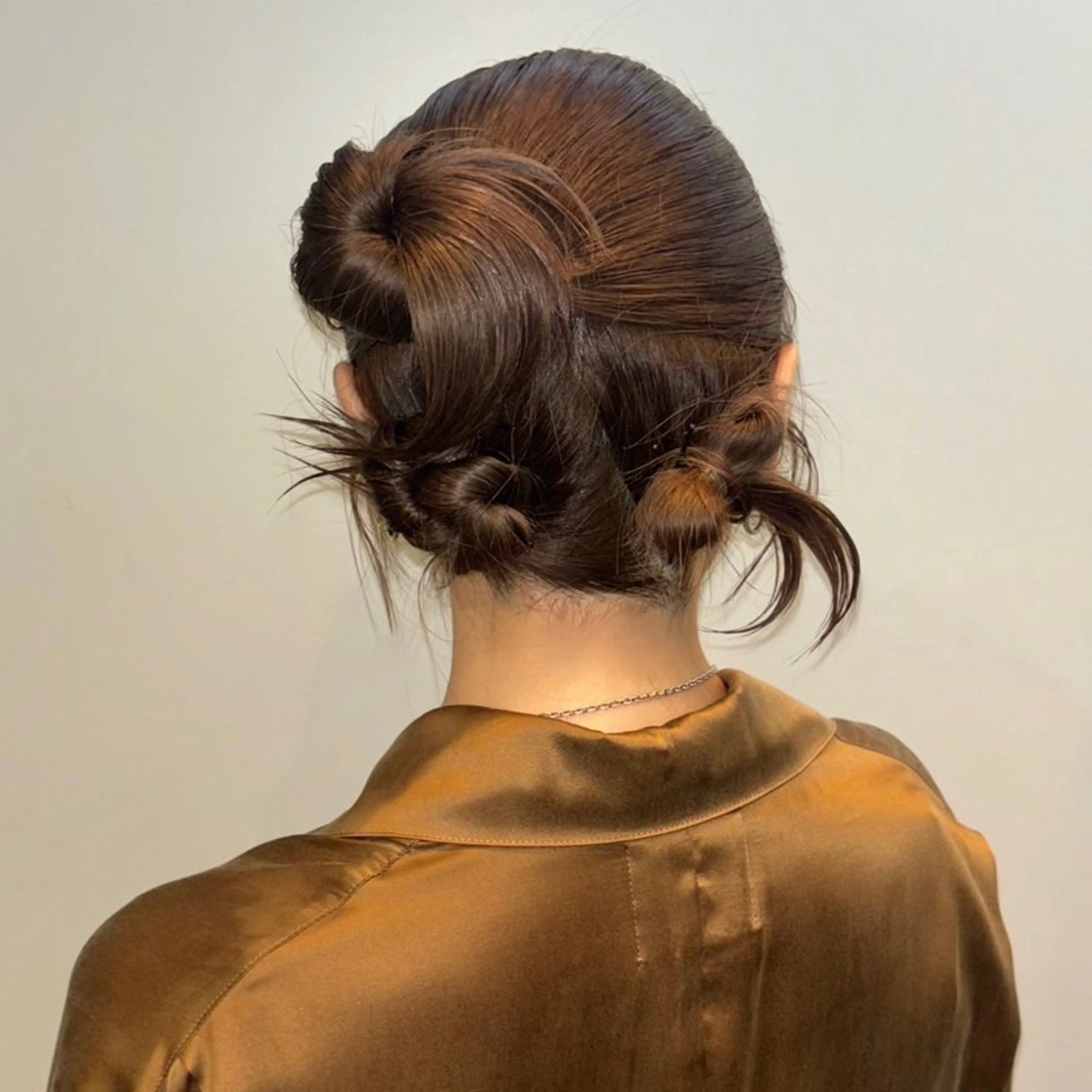 セミロング カラー ヘアアレンジ ブラウンカラー ヘアカラー トリートメント ヘアセット ボブハイトーン🦖 デザインMAMIのヘアスタイル