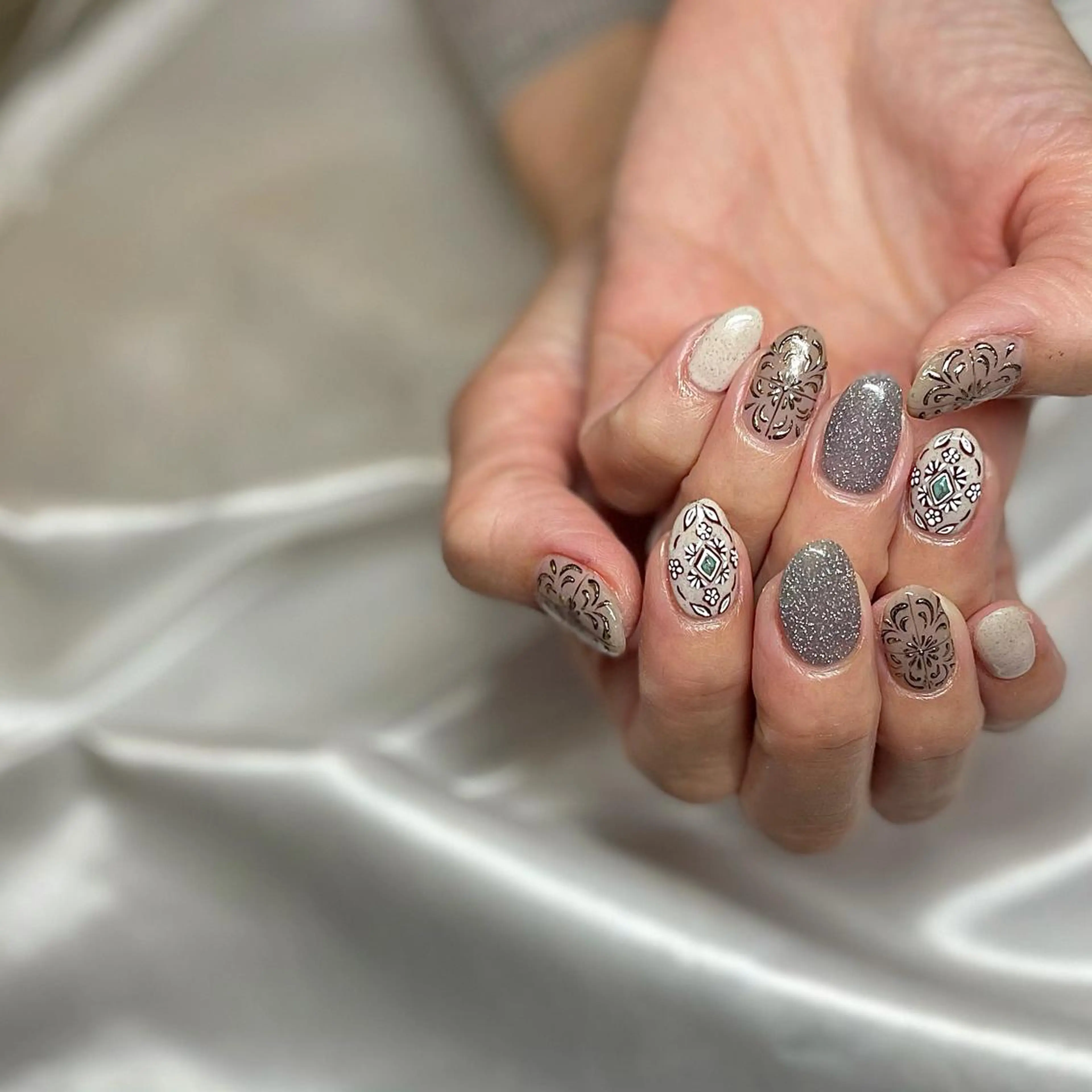 ミディアム カラー パーマ ヘアアレンジ メンズ キッズ ネイル マツエク・マツパ フラッシュネイル nail&eye Aoのマツエク・マツパデザイン