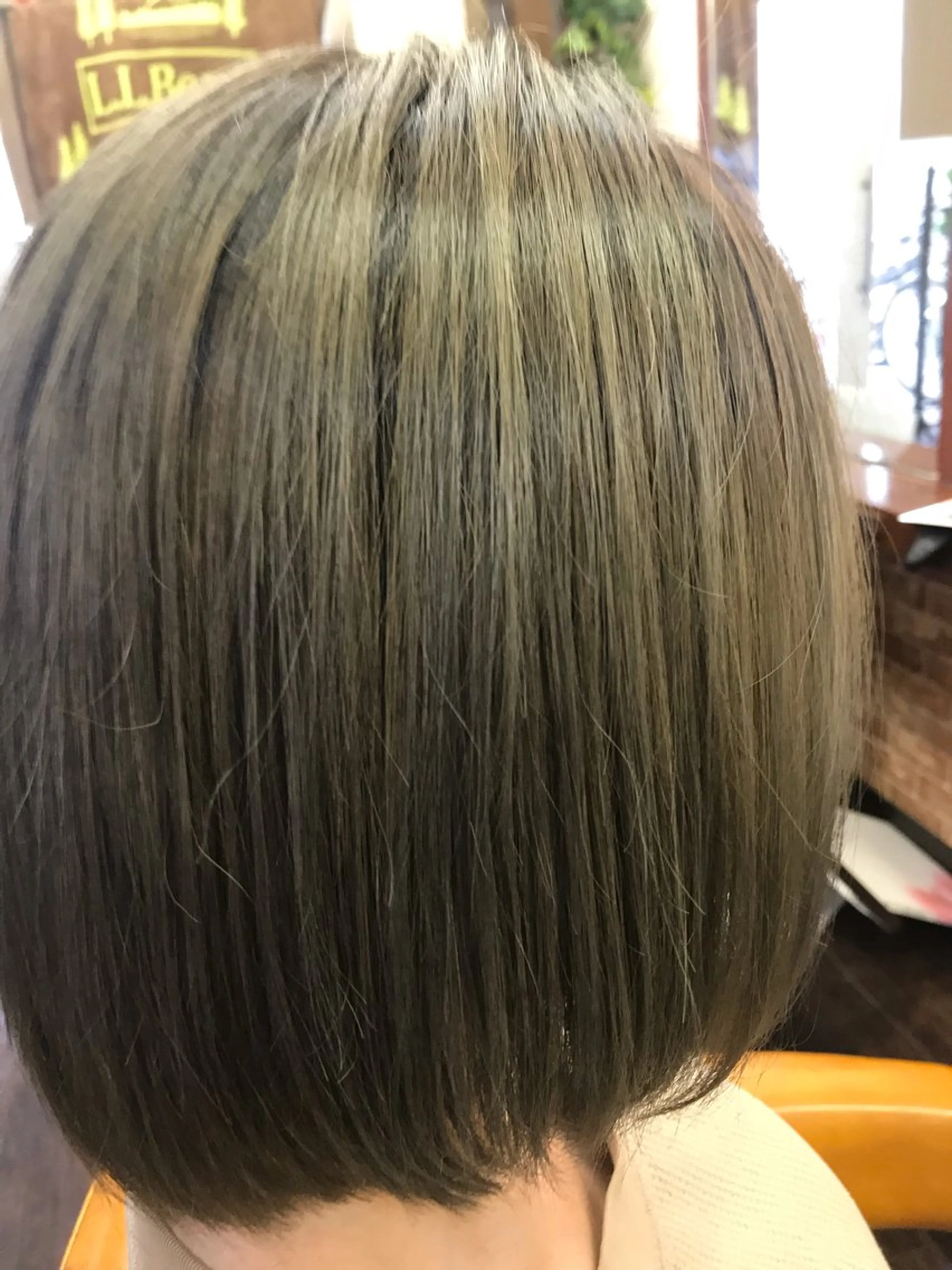 ショート カラー 桧山 真のヘアスタイル