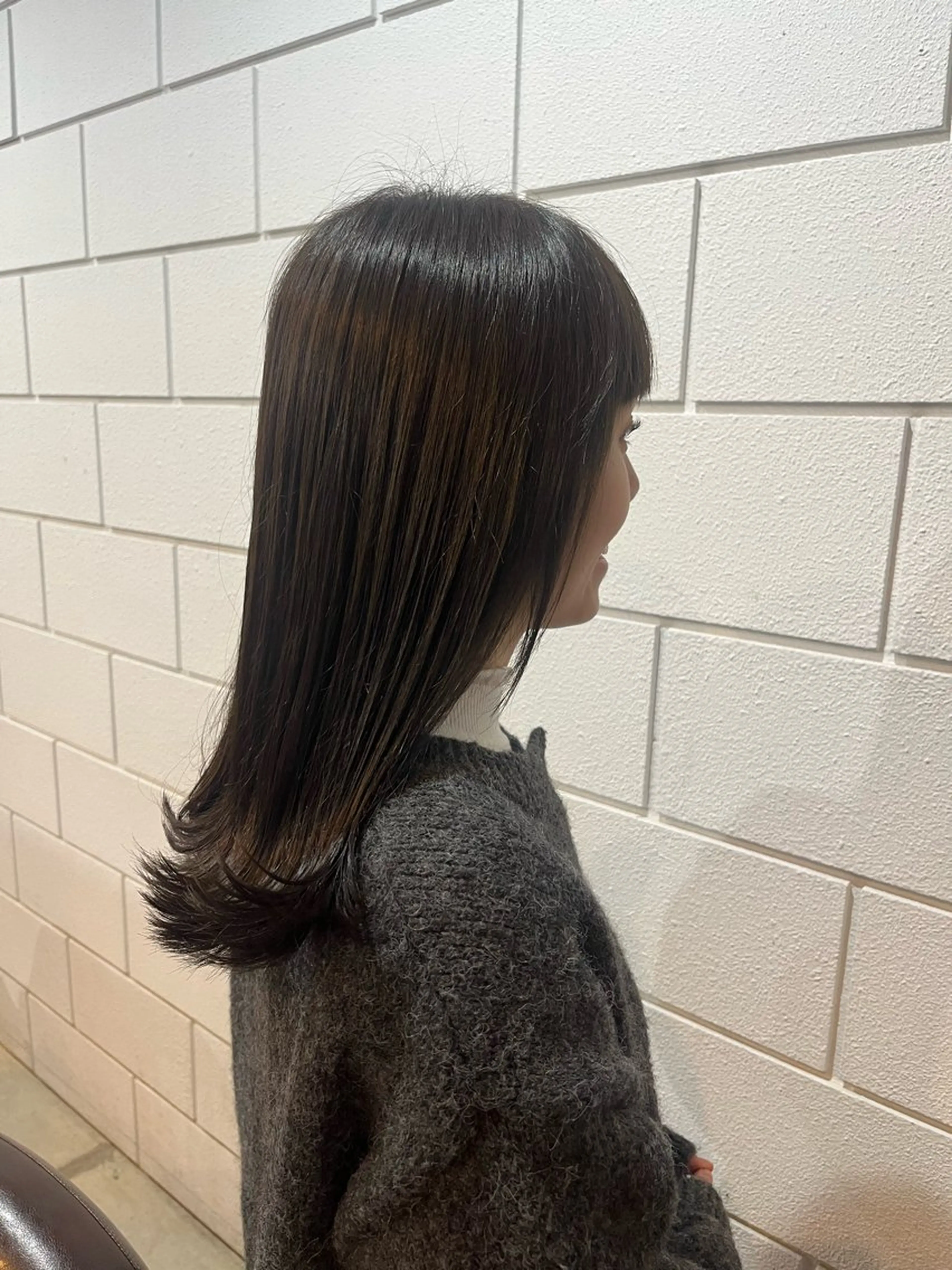 セミロング カラー カット ヘアカラー 小沼采唯👧🏼 海好きオヌちゃんのヘアスタイル