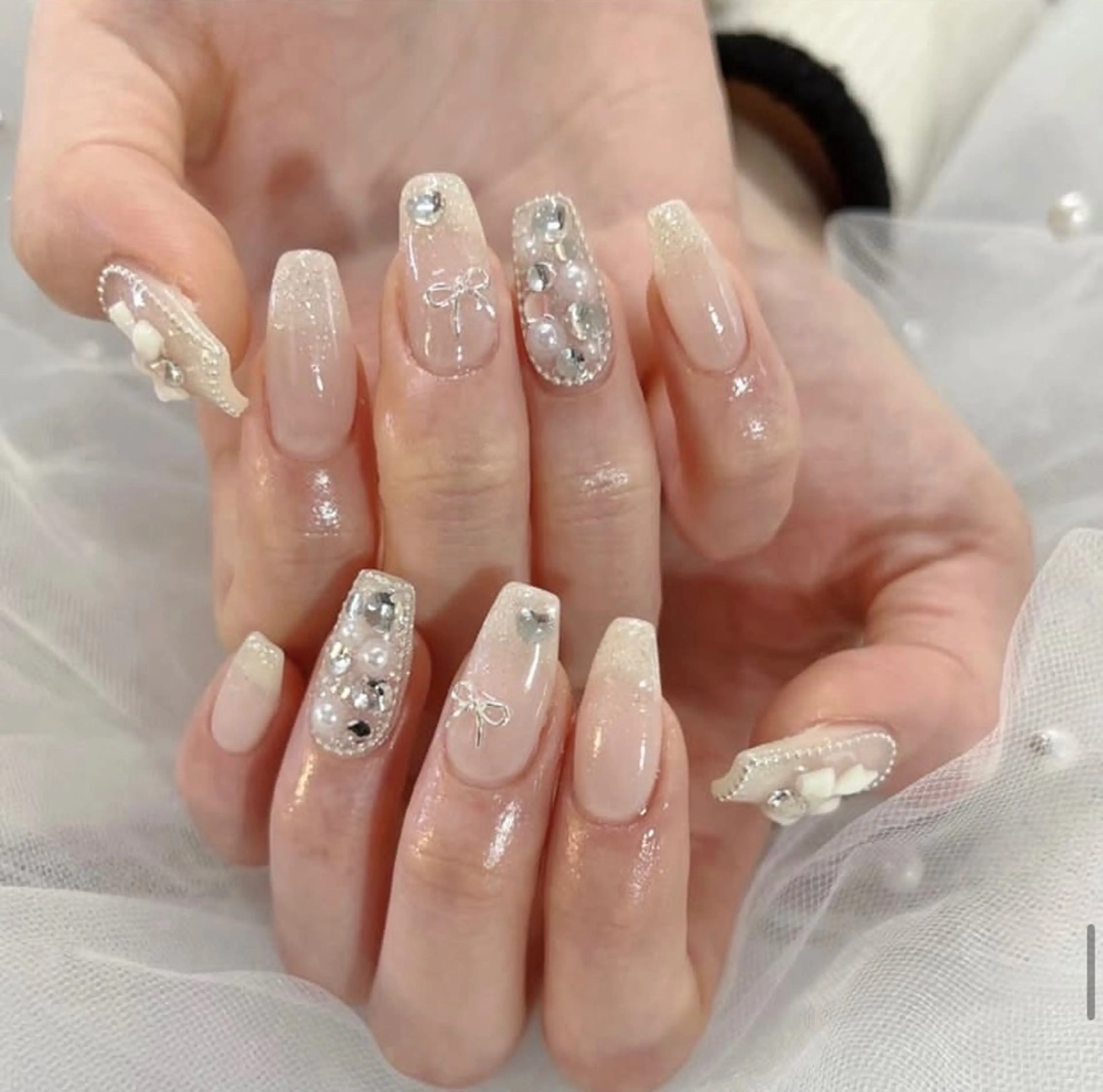 ネイル Hin Nail Osaka所属・Hin Nailsのネイルデザイン