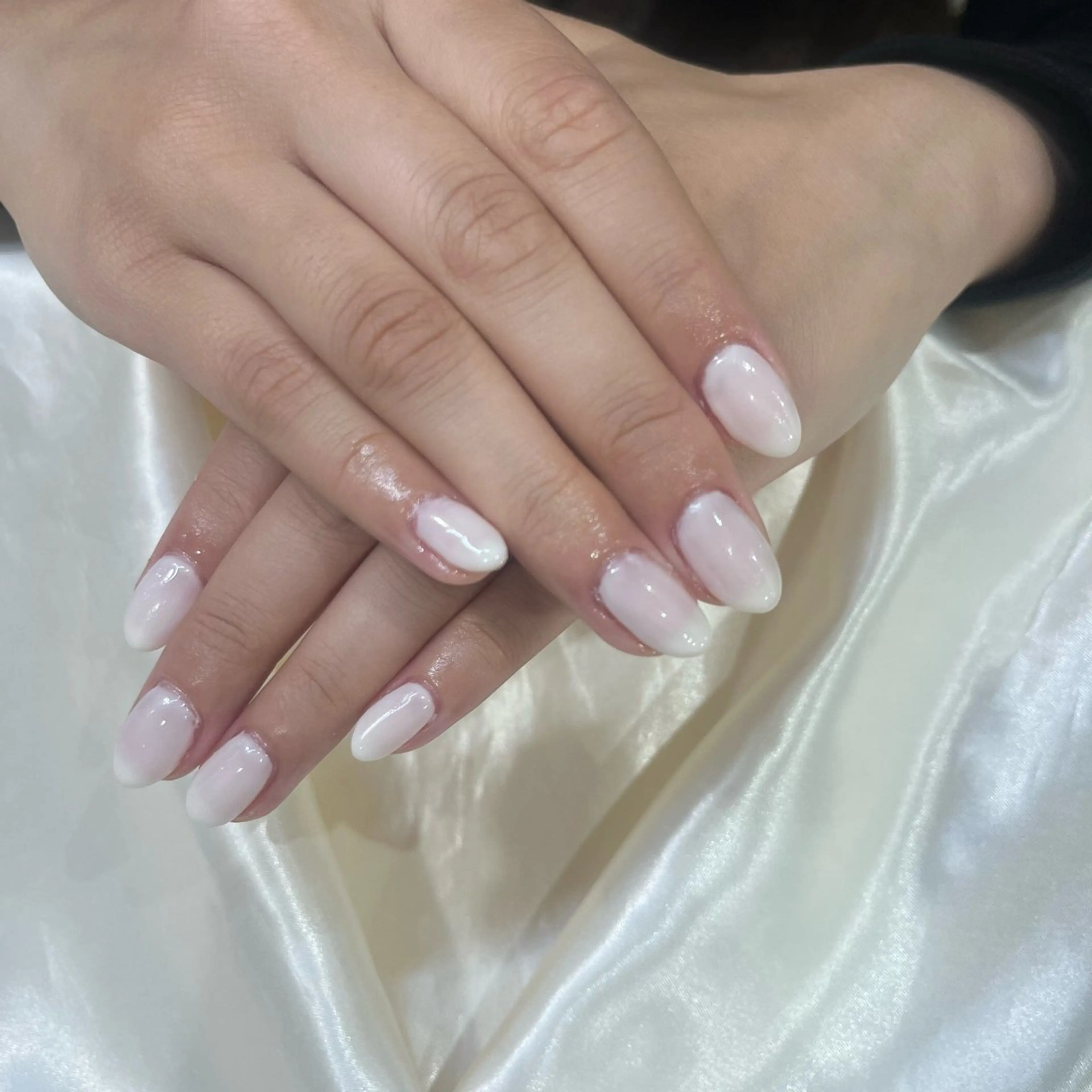 ネイル ハンドネイル sakura 💘のネイルデザイン