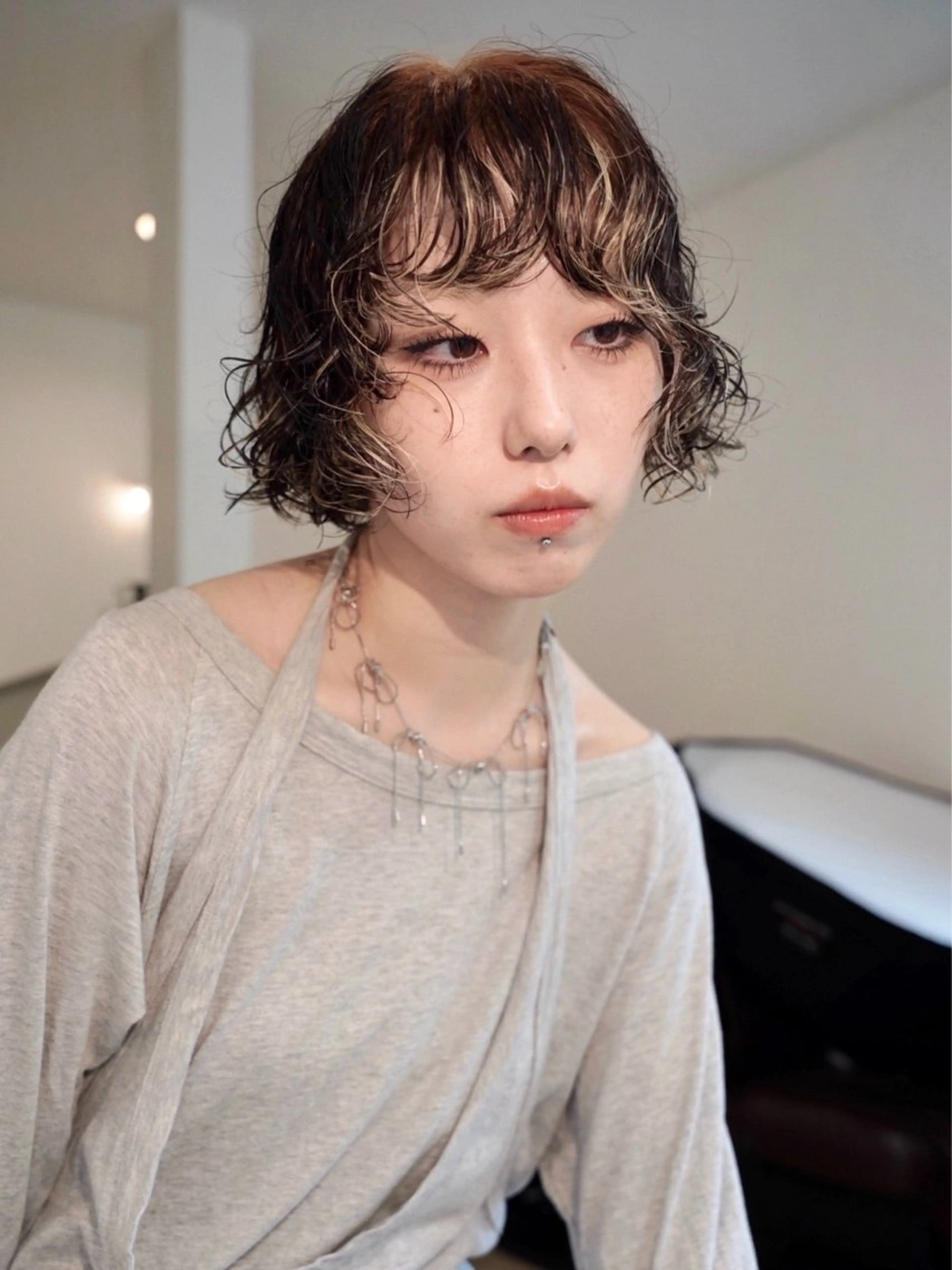 ショート カラー カット ヘアカラー トリートメント ブリーチ/レイヤー Kaito🐩/栄のヘアスタイル