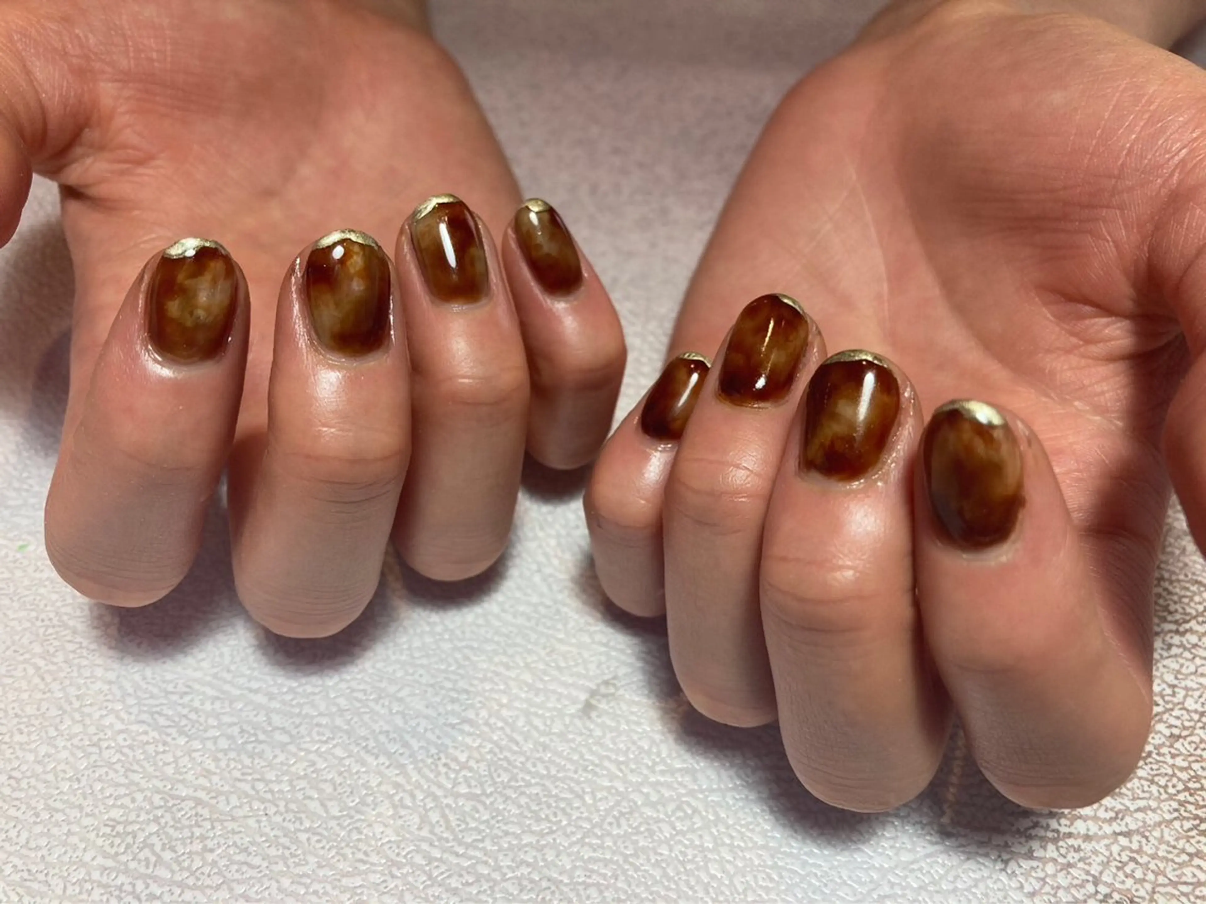 ネイル NAIL ✴︎キラキラオメメのネイルデザイン