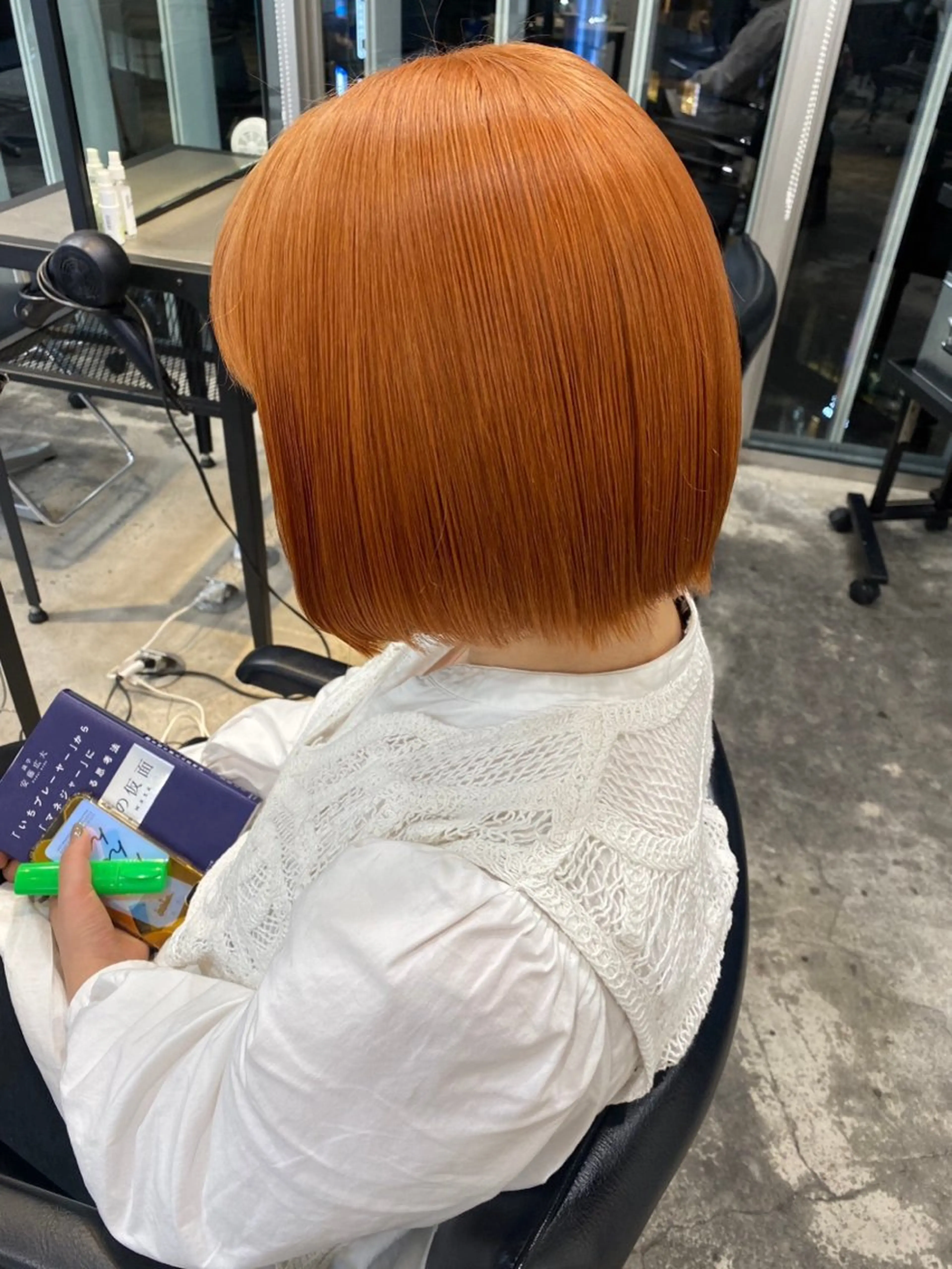 🍊オレンジカラー🍊　　　　　　　　　　　　　　　　　ブリーチ込みダブルカラー＋トリートメントの写真