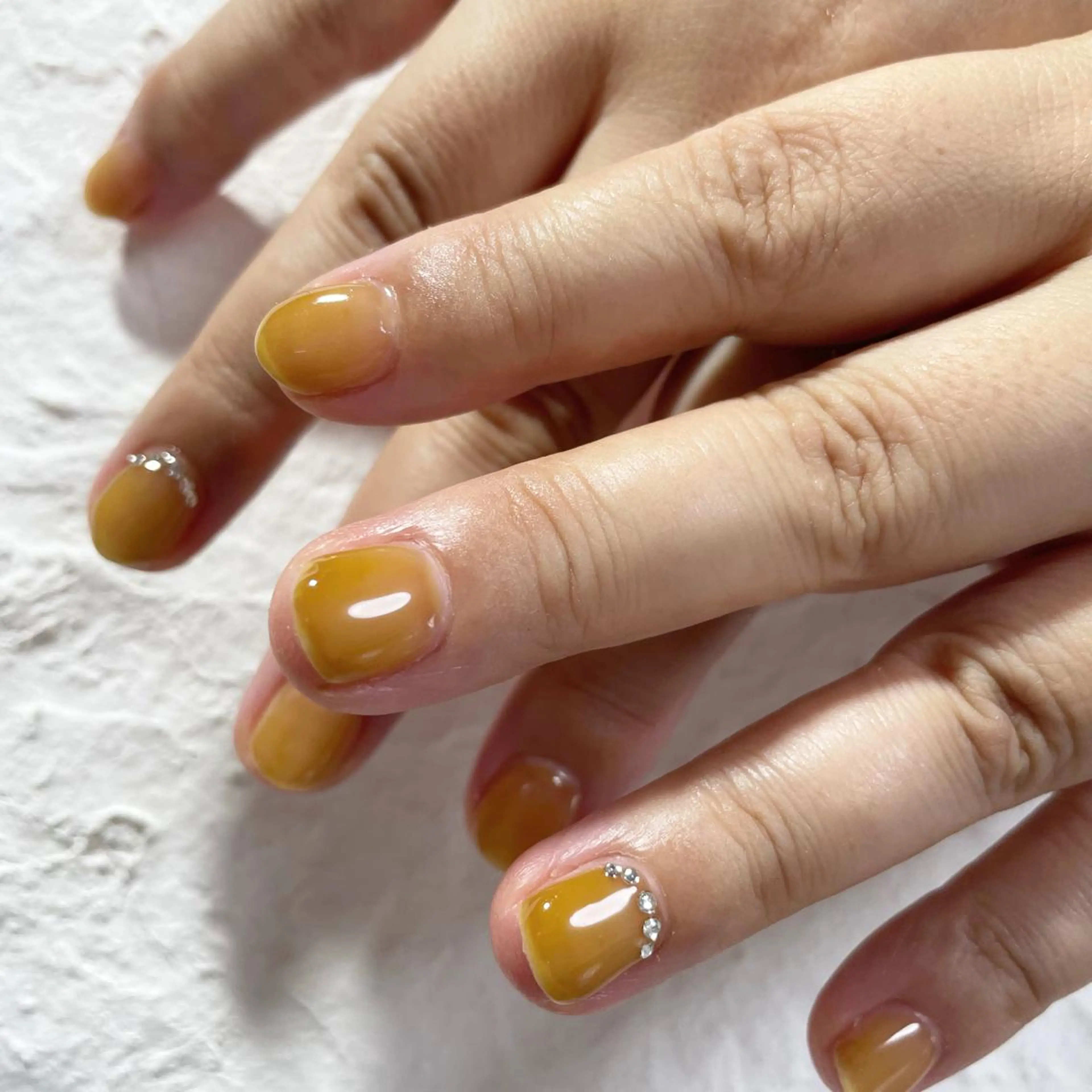 ネイル nail.gorin所属・吉村 優子のネイルデザイン