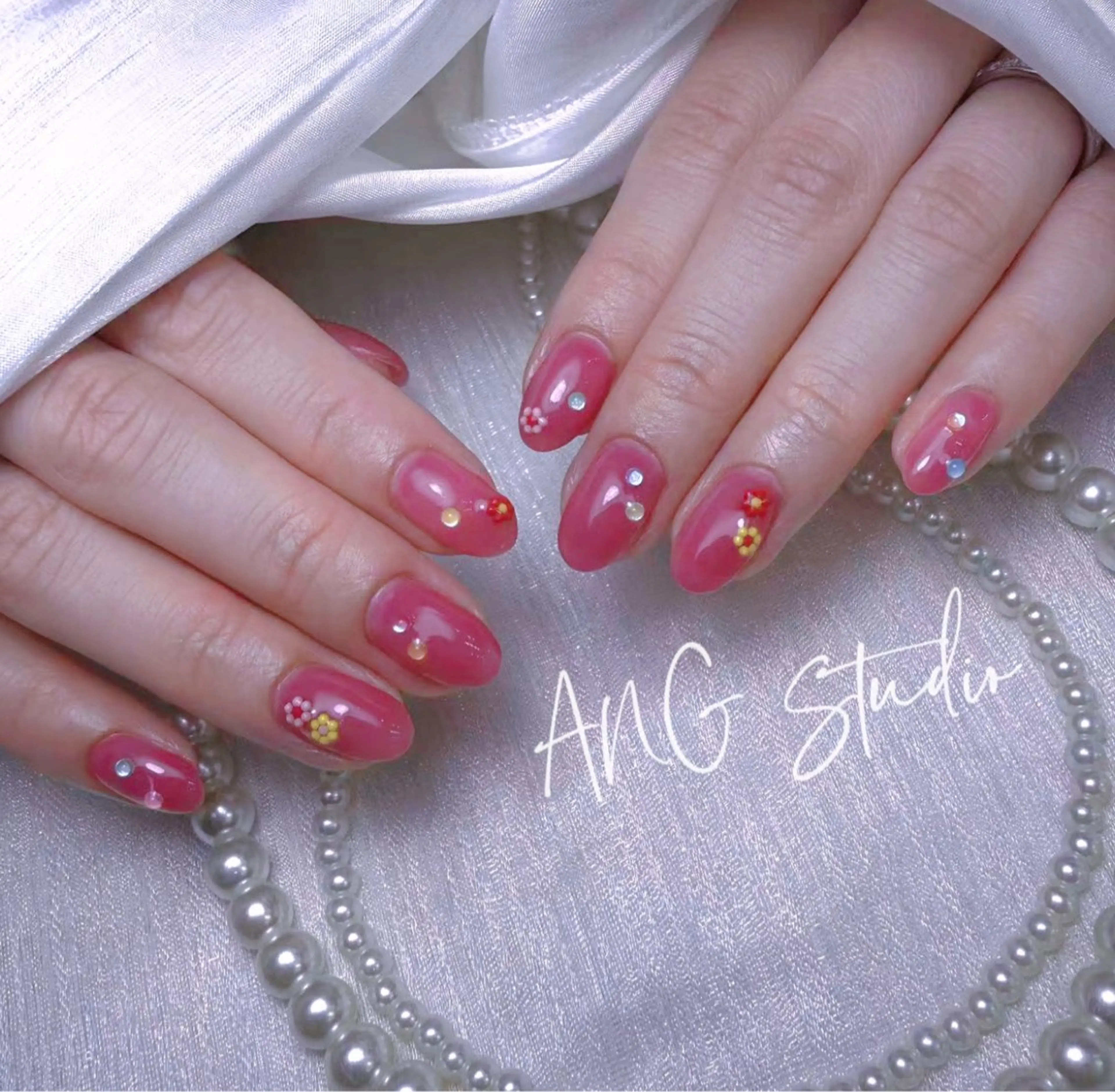 ネイル ハンドネイル ハンドケア ANG Studioのネイルデザイン