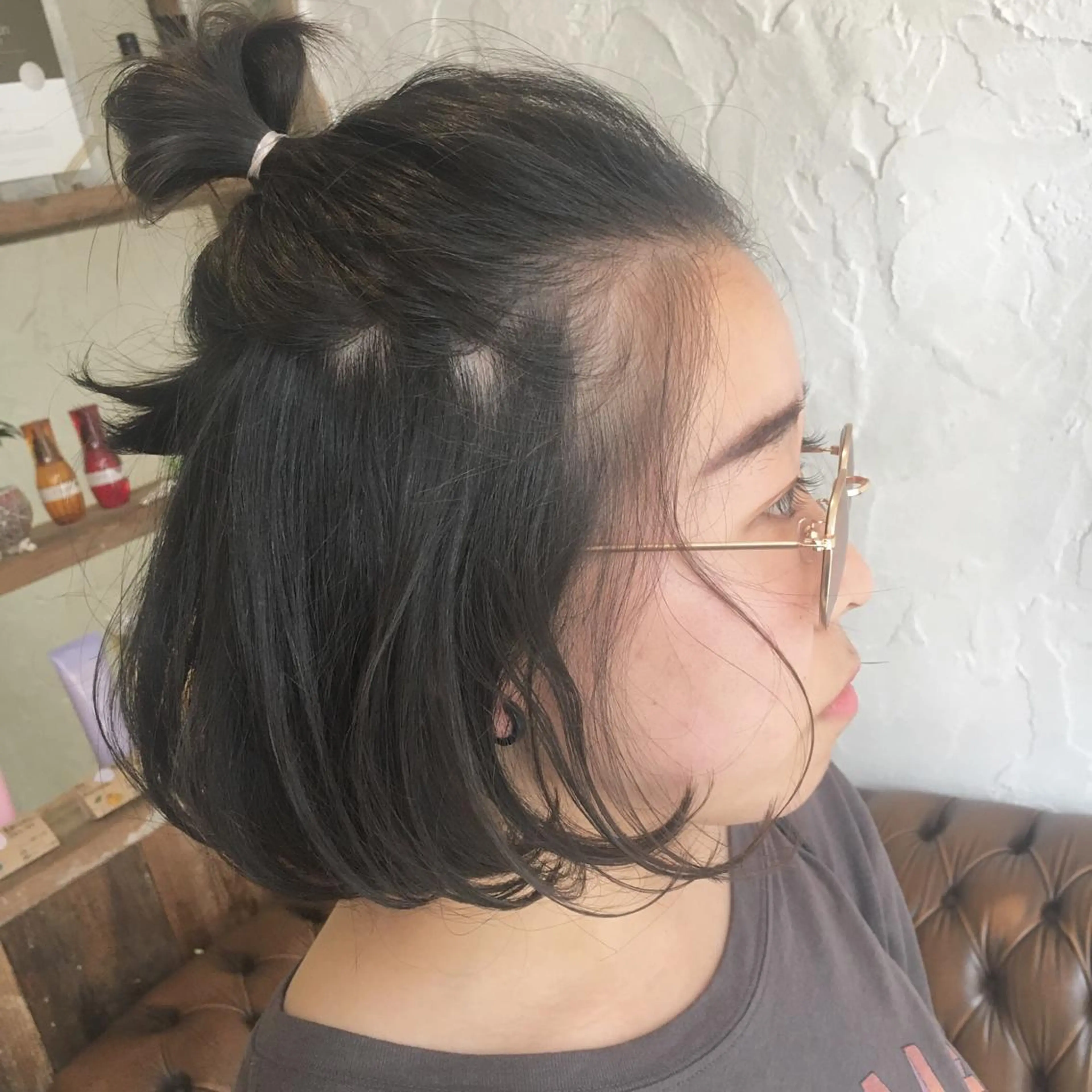 ショート ヘアアレンジ お団子ヘア 簡単アレンジ tocca八王子 AYAKAのヘアスタイル