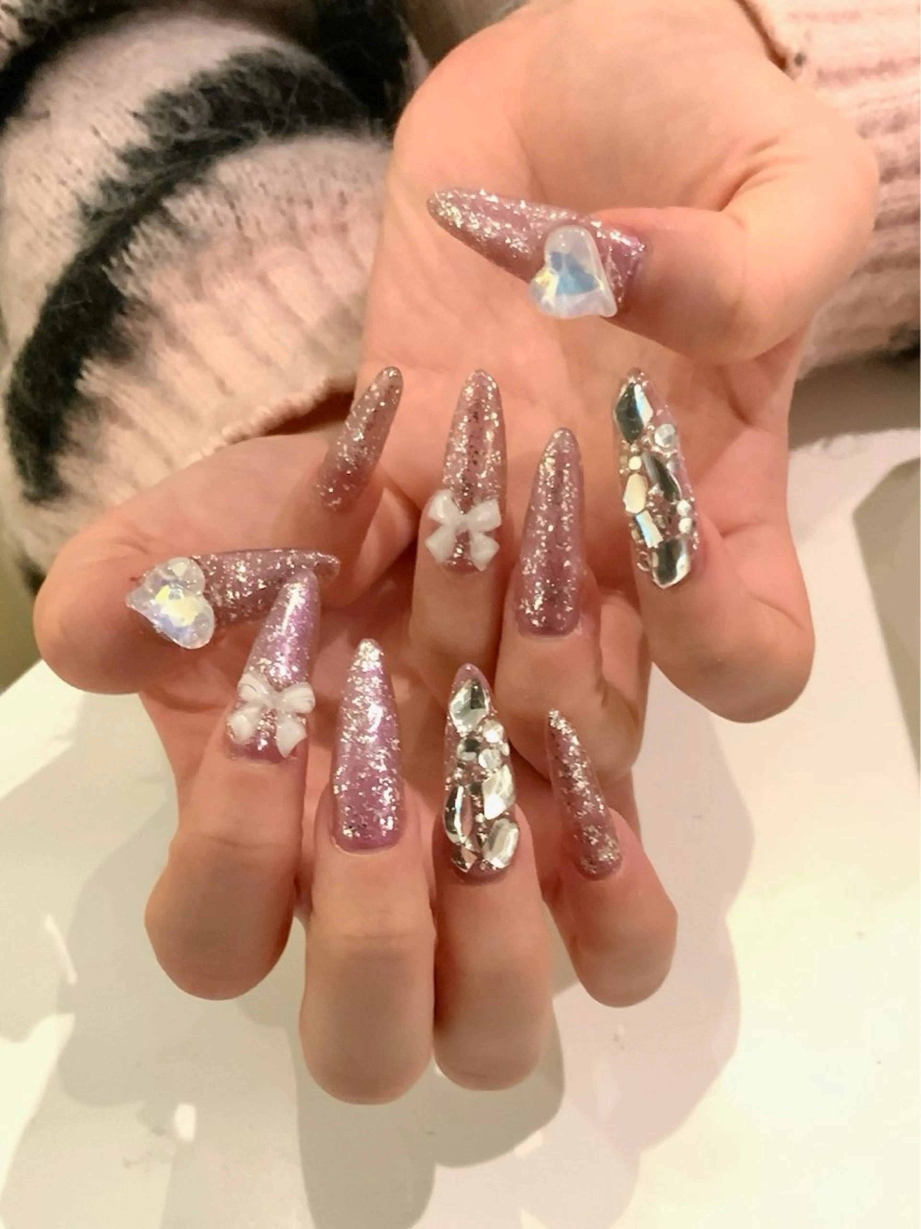 ネイル ハンドネイル フットネイル MIGHTY COLORのネイルデザイン