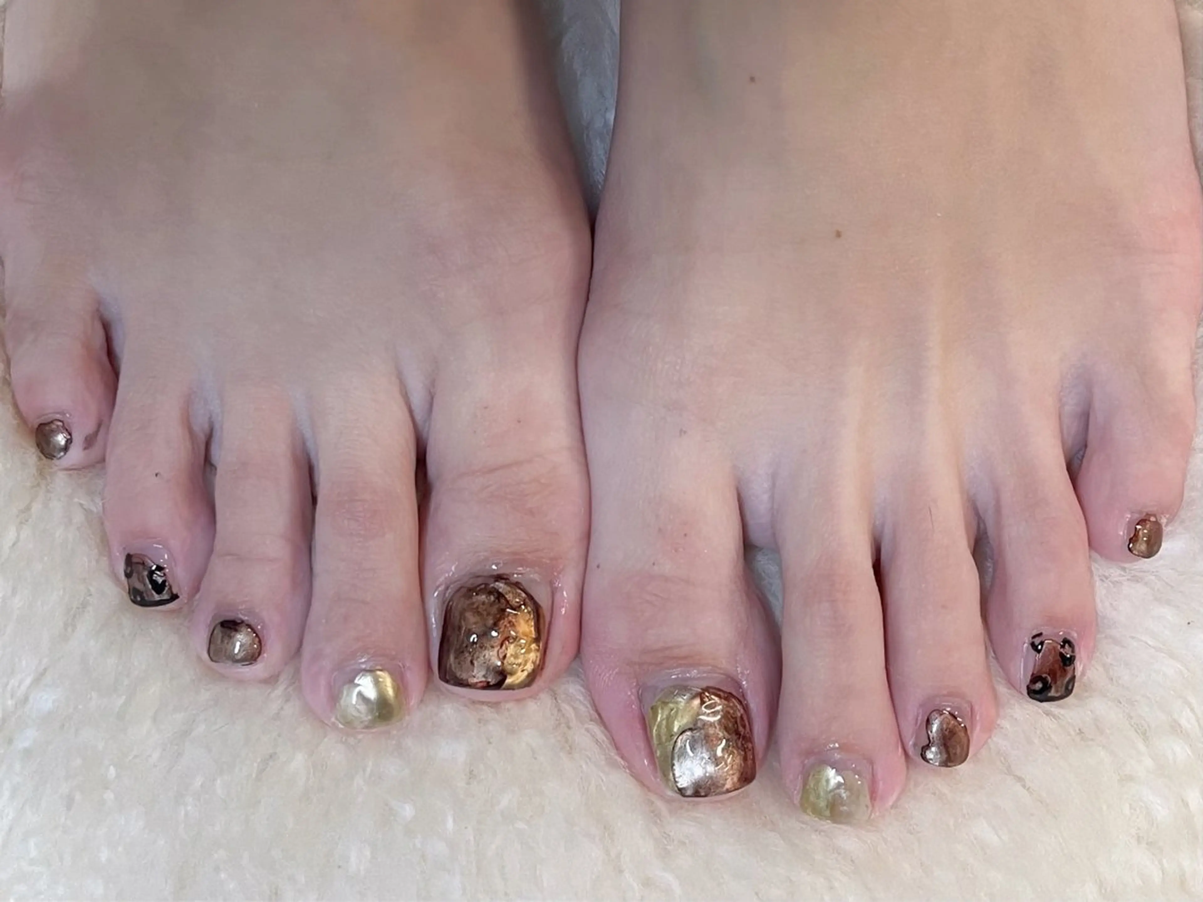 ネイル フットネイル フットネイル S. SAYAのネイルデザイン